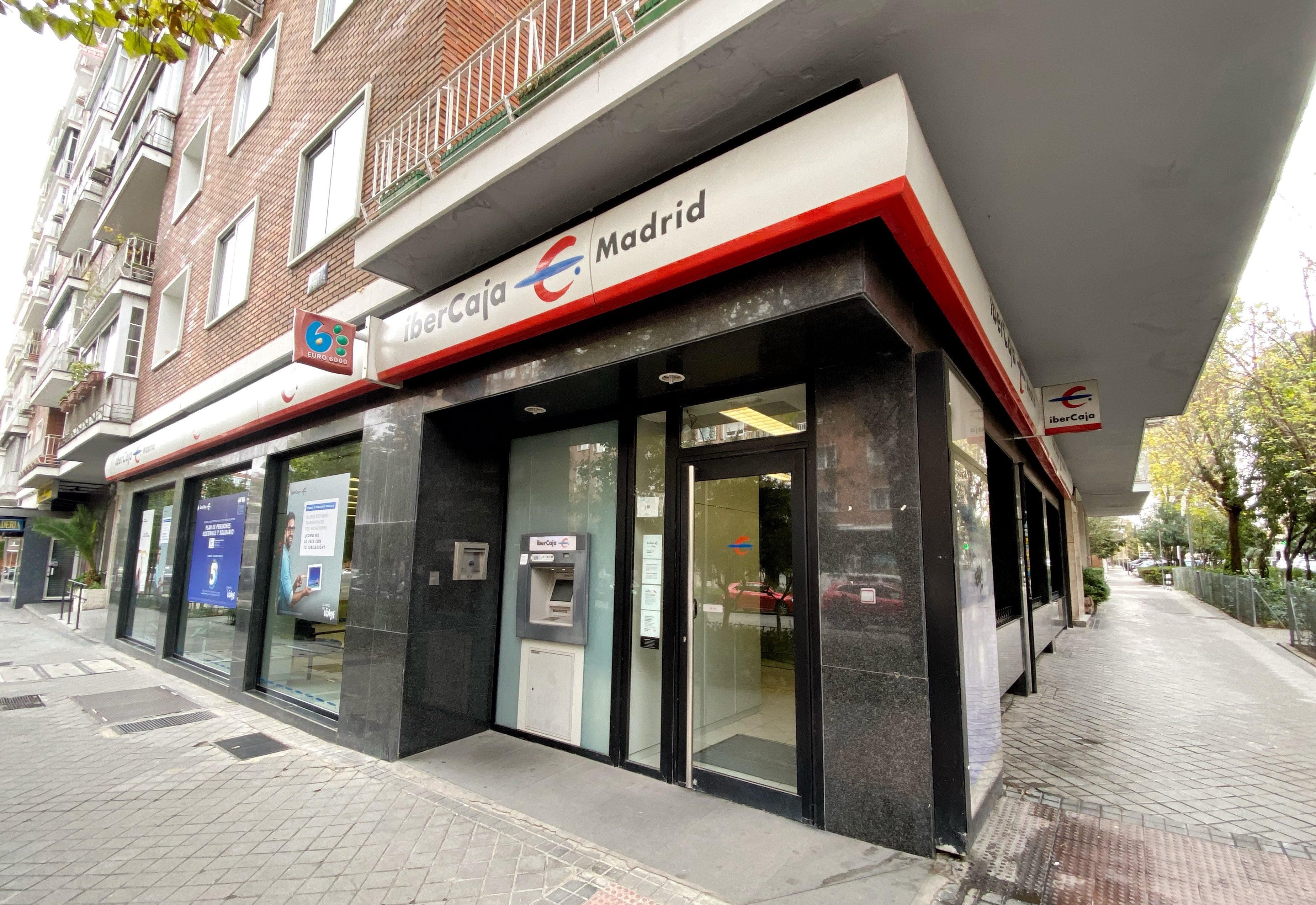 Una oficina de Ibercaja en Madrid