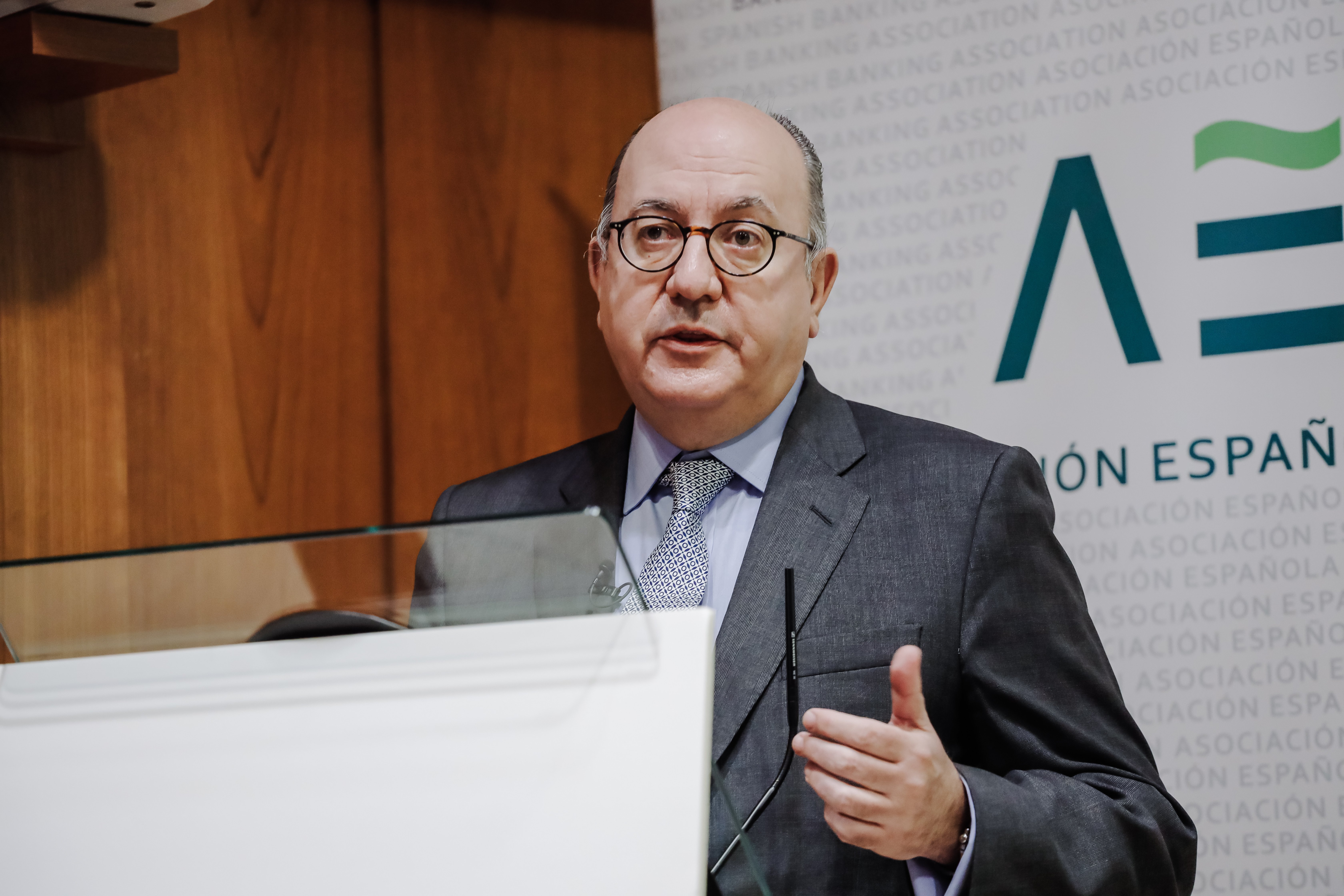 El expresidente de AEB, José María Roldán