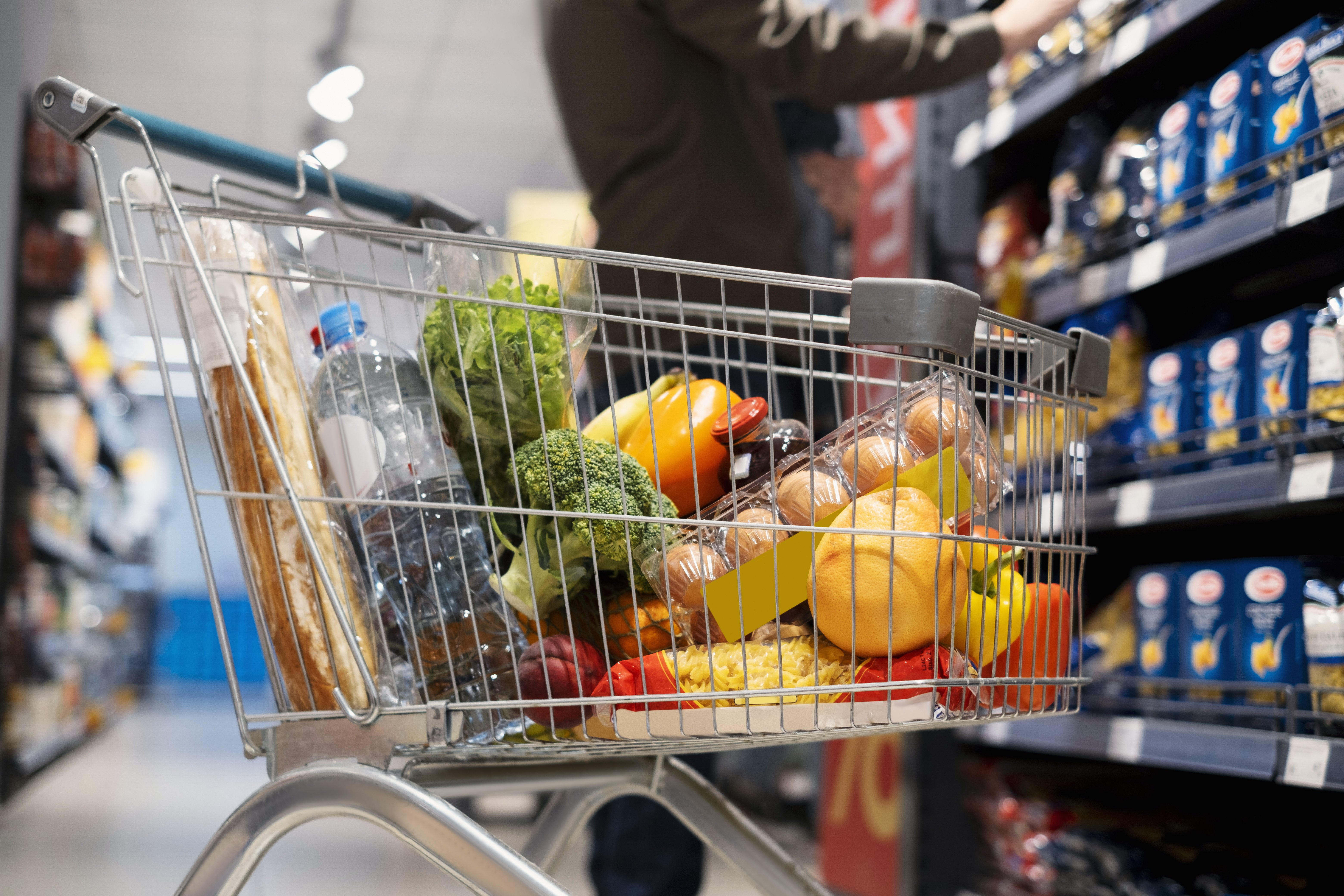 La inflació baixa al 3,2%, el seu menor nivell des de juliol de 2021, per la caiguda del preu dels aliments
