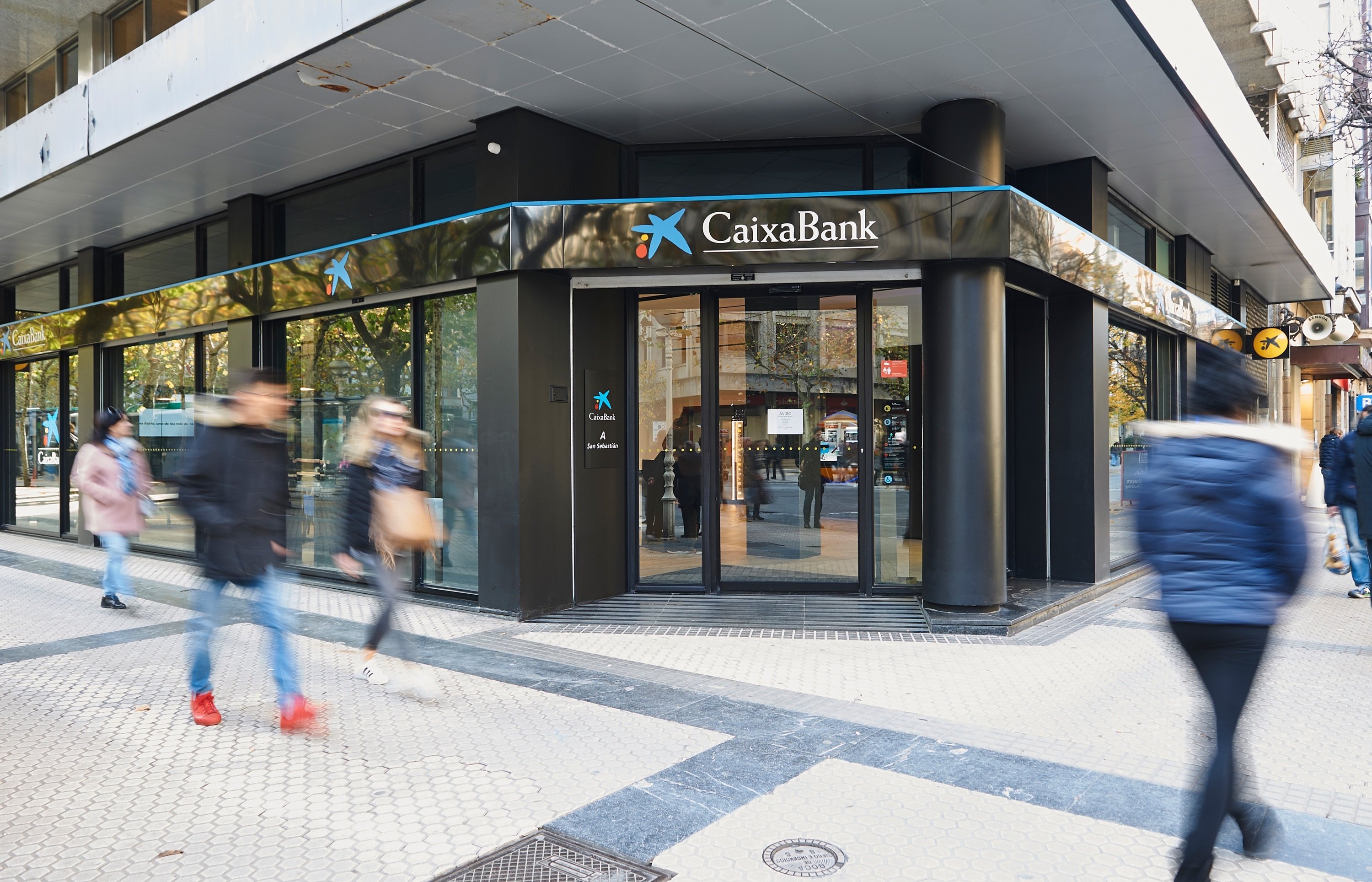 Una oficina de CaixaBank