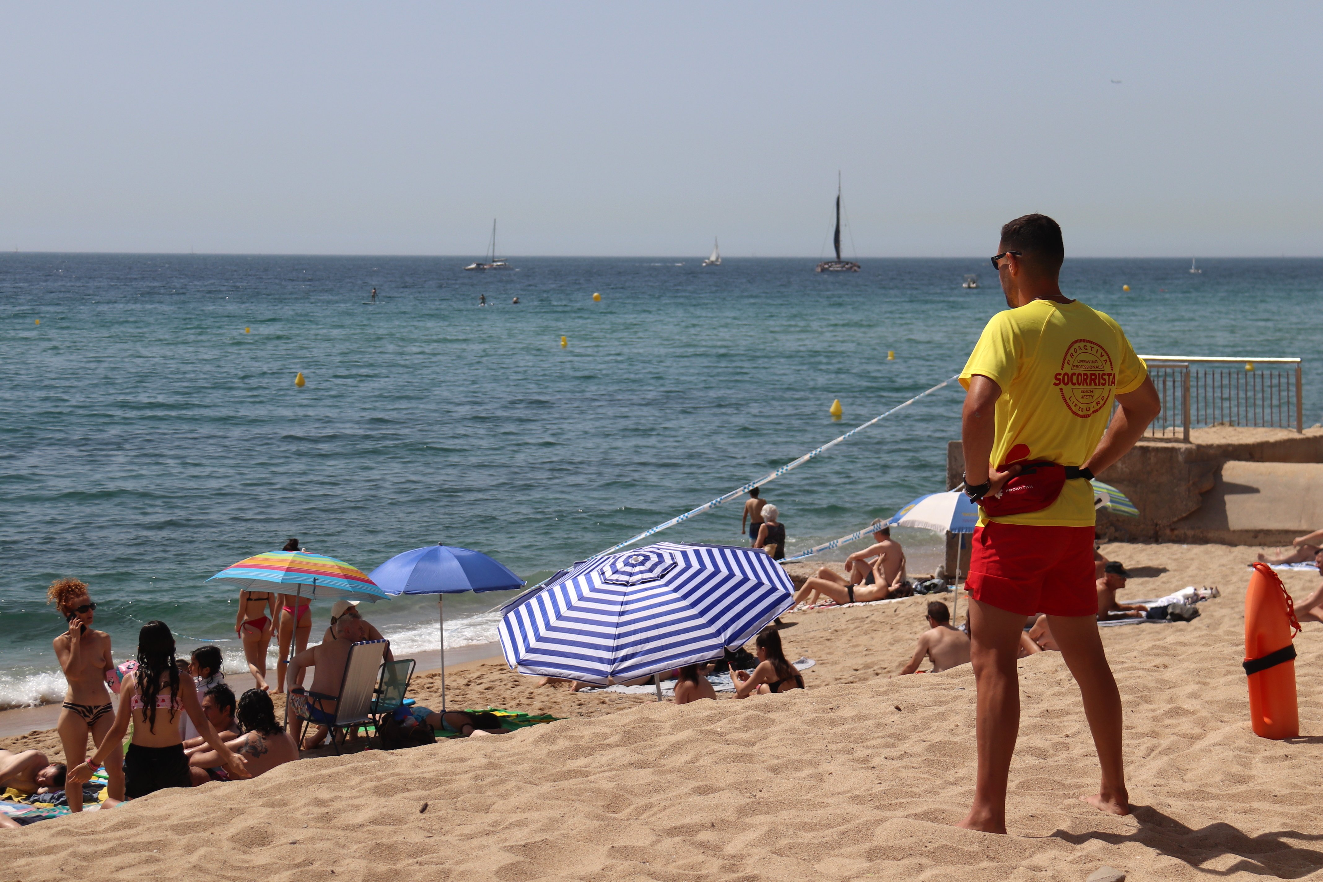 ¿Cuántos contratos de trabajo se firmarán en la campaña de verano y en qué sectores?