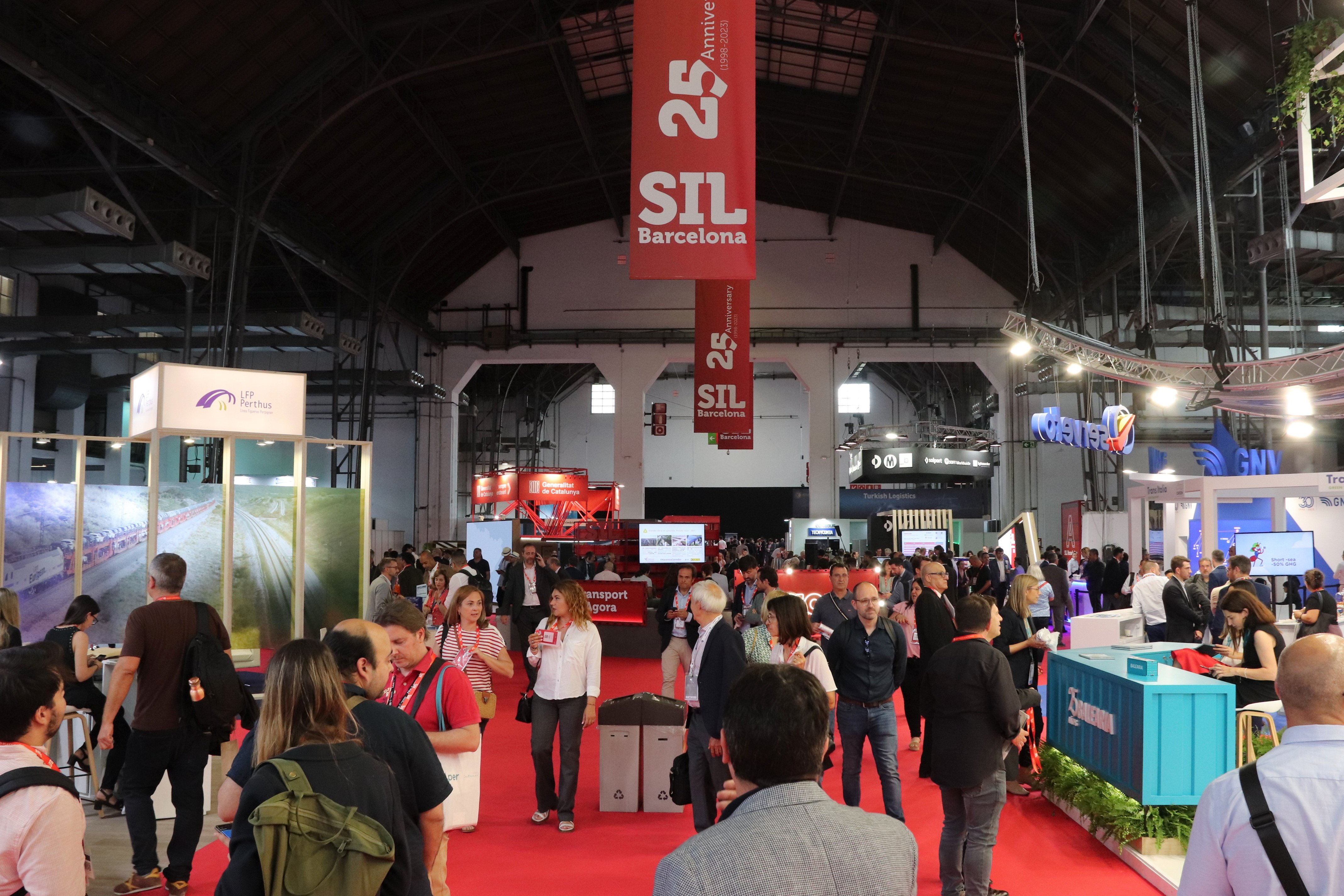 La feria SIL cierra con 15.000 participantes, un 20% más que el año pasado La feria SIL cierra con 15.000 participantes, un 20% más que el año pasado