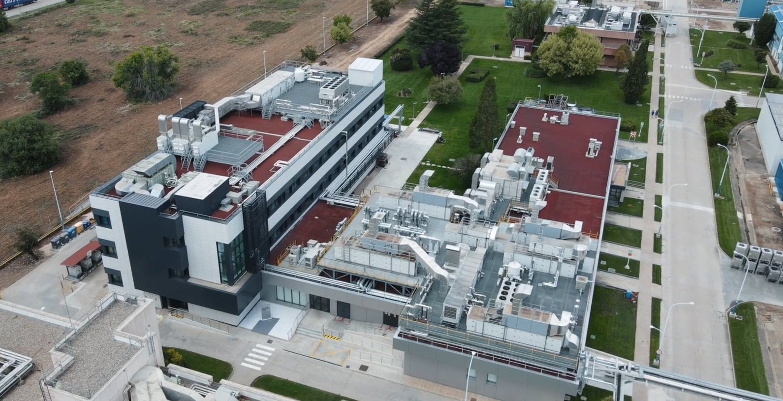 La reestructuració de Basf tindrà un impacte laboral limitat a Espanya i no afectarà la producció