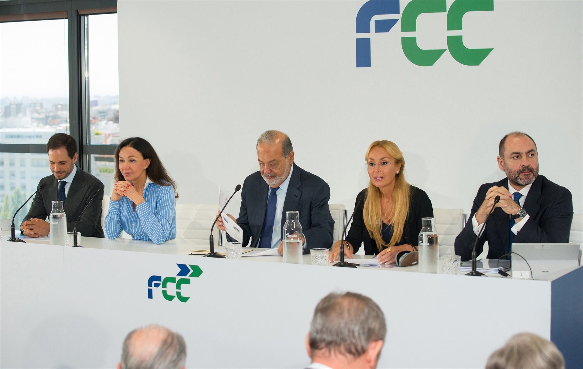 Ball de cadires a FCC: Slim nomena vicepresidenta a Esther Koplowitz i surt el seu nebot Alfonso Salem