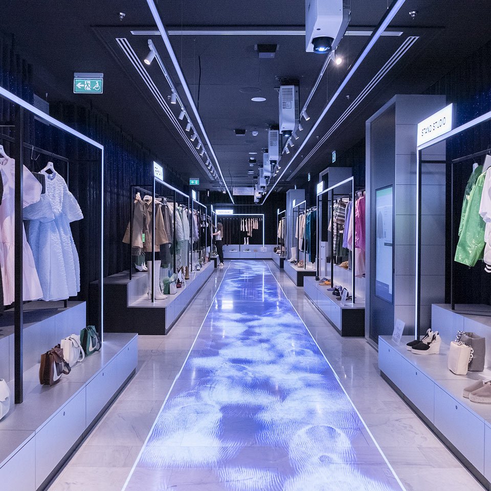 El innovador modelo de tienda Wow Concept, de Dimas Gimeno, apunta a Barcelona