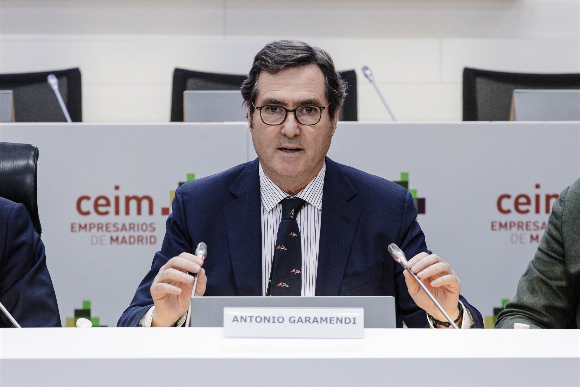 El comitè executiu de CEOE aprova eliminar la limitació de mandats del president