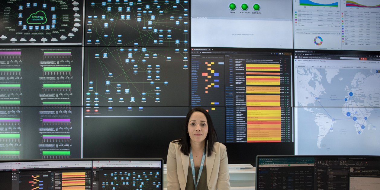Kelly Rojas Kelly Rojas, una ingeniera directora en un mundo de hombres: