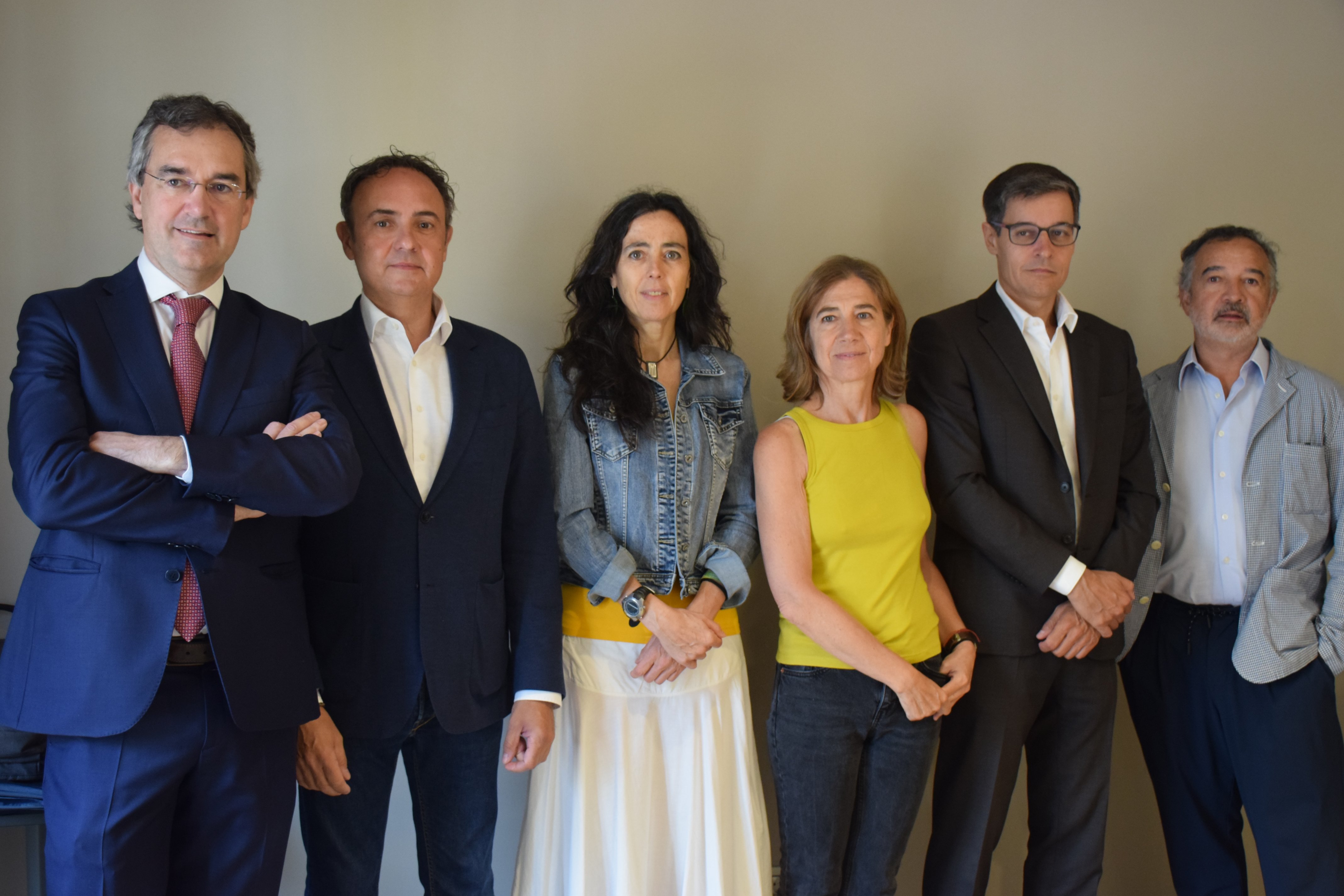 Eines de País planteja a Santacreu un debat obert sobre el model de la Cambra