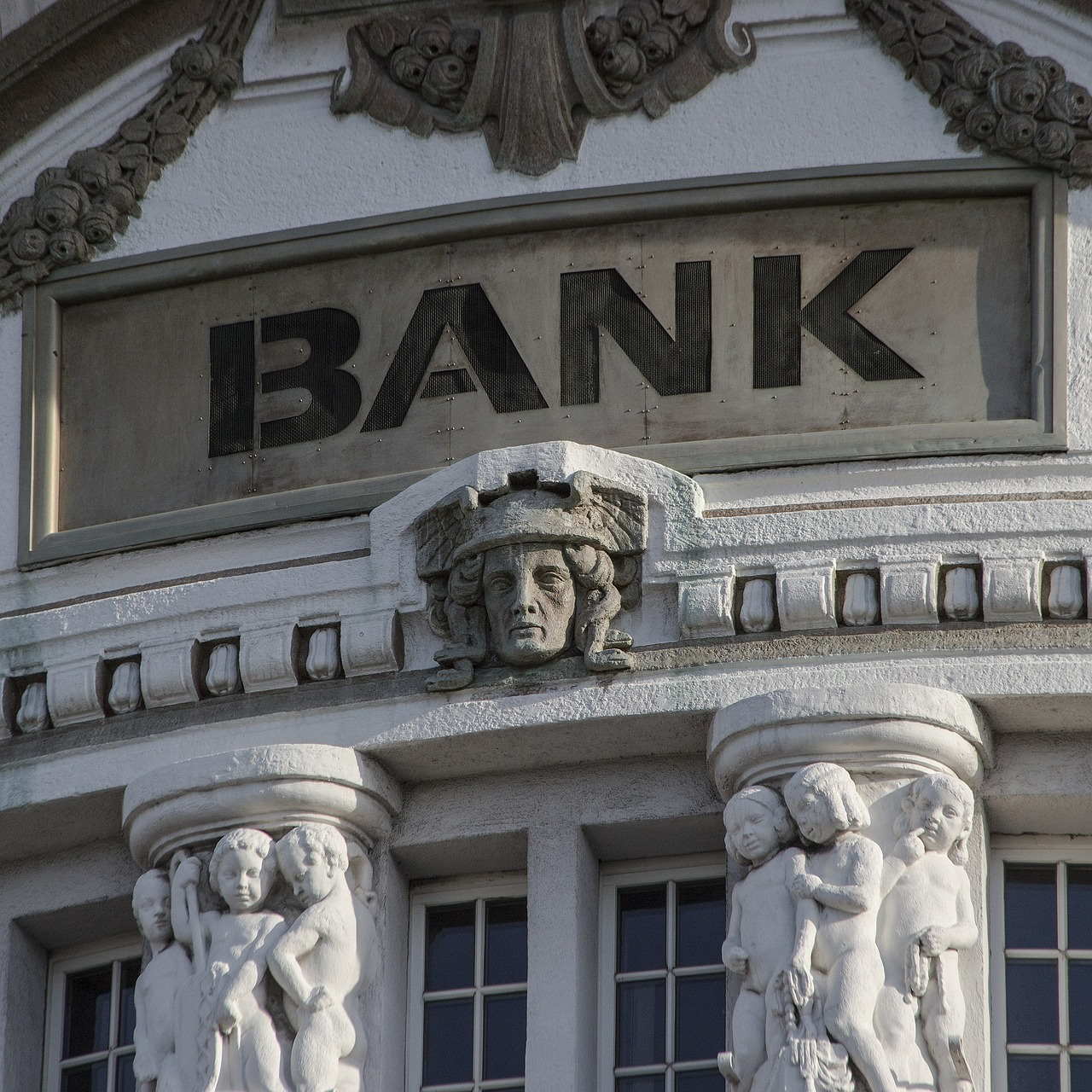 Banco. Pixabay