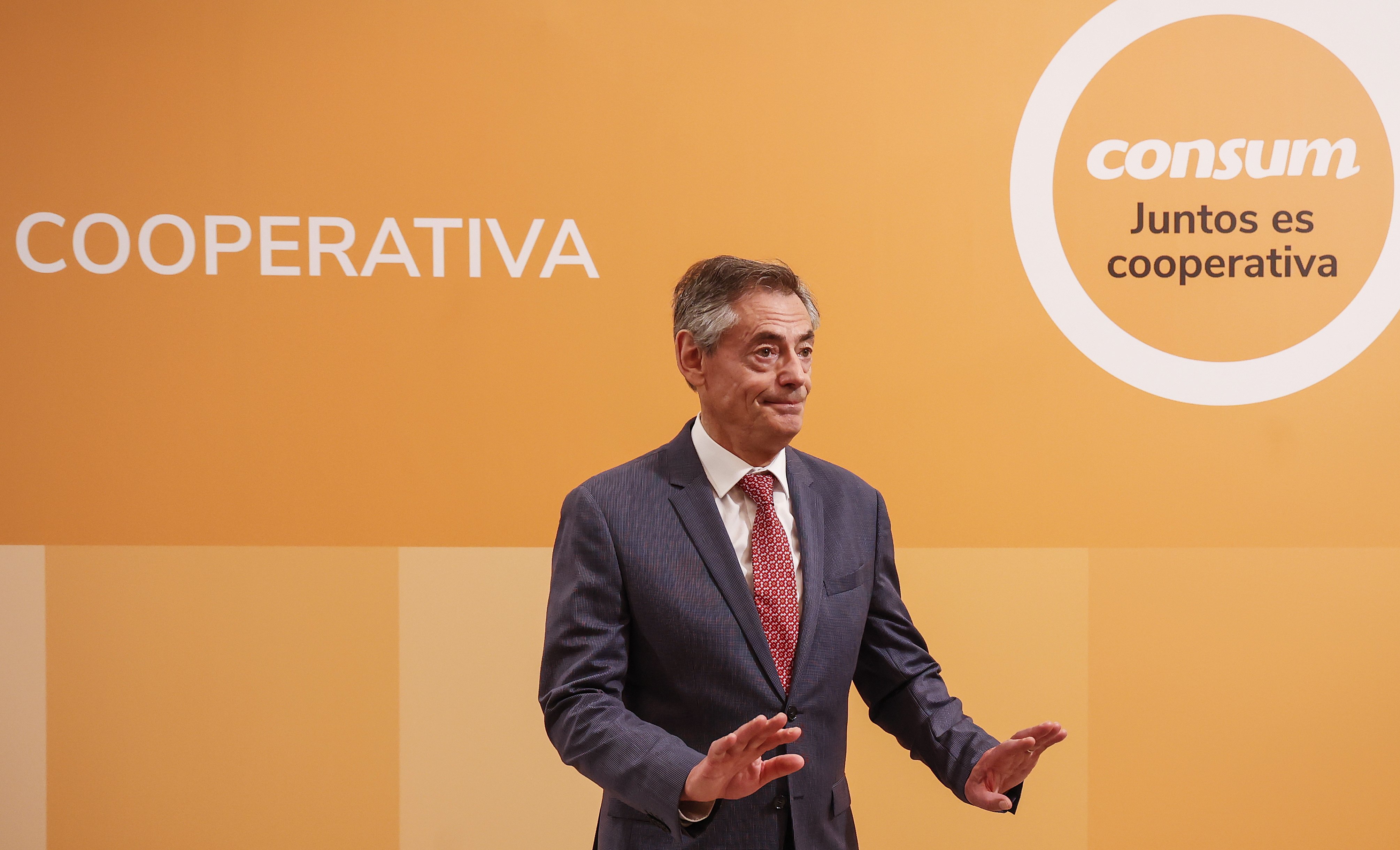 Inversión de 100 millones en el limbo: el centro logístico de Consum en Montcada