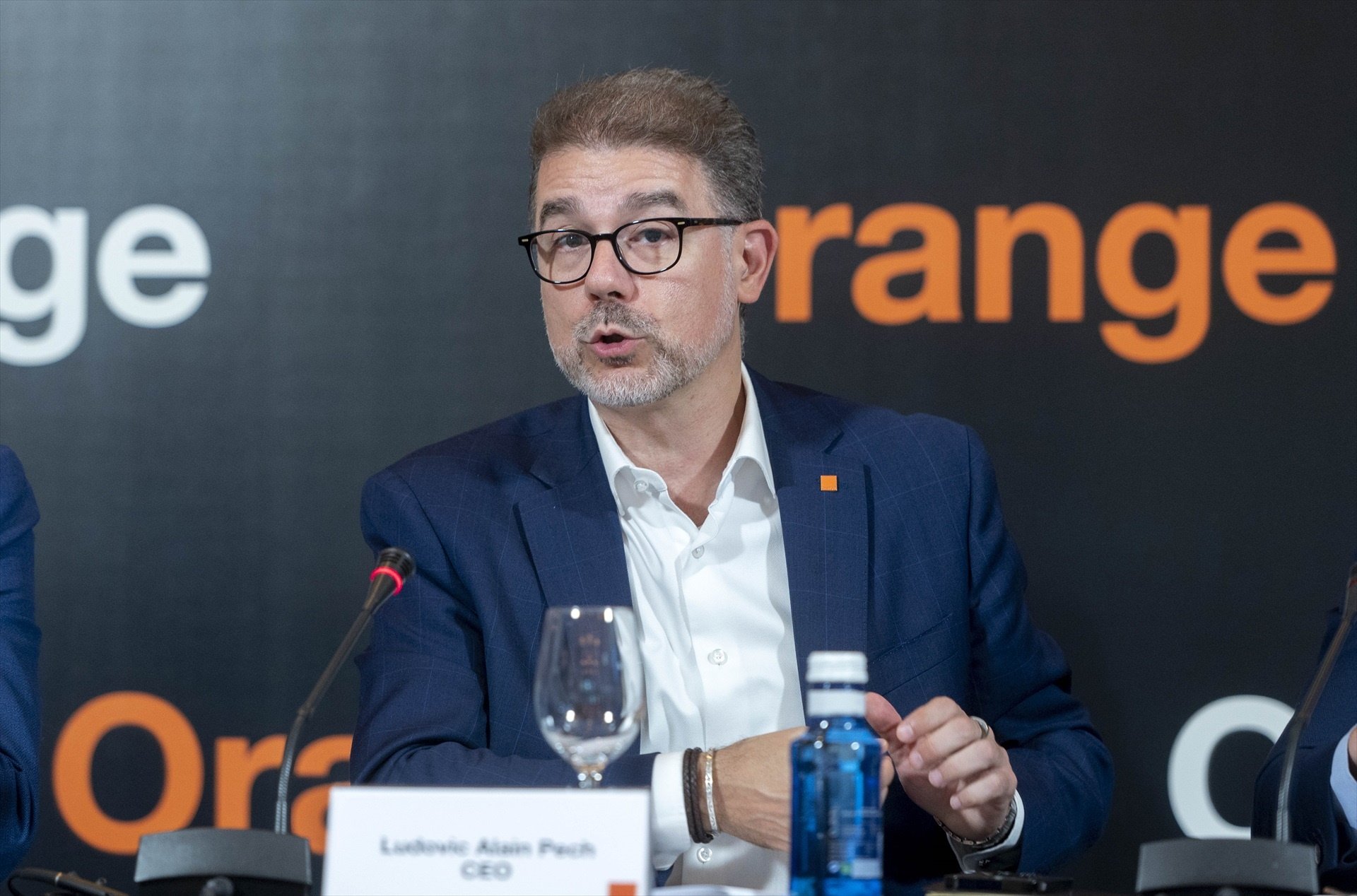Orange volverá a emitir todo el fútbol tras llegar a un acuerdo con Telefónica y DAZN