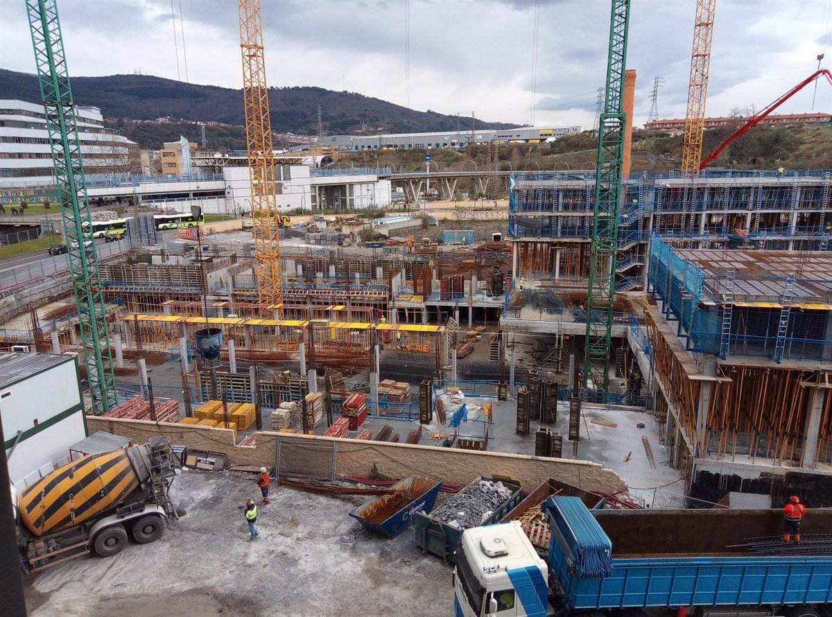 Les grans constructores espanyoles van guanyar un 63% més en el primer semestre