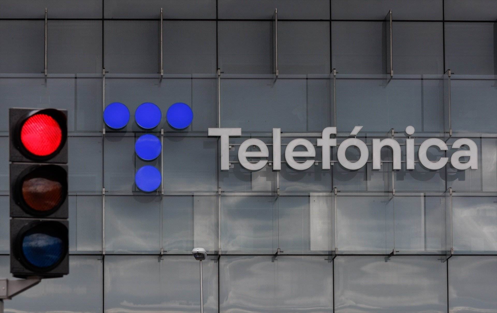 Competencia multa a Telefónica con 5 millones por otro incumplimiento tras la compra del Canal +