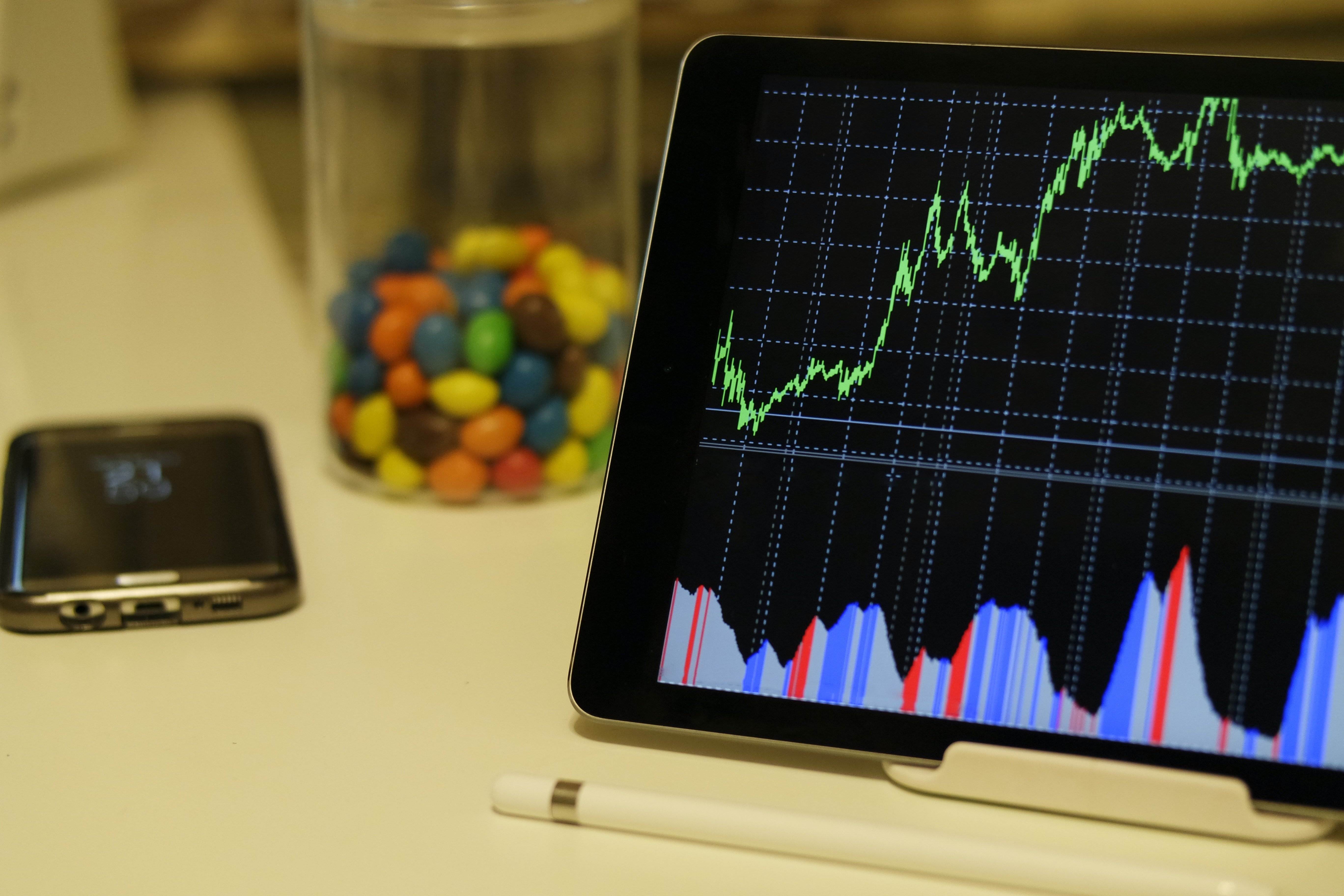 La deuda aparece como principal problema hasta el cierre del año