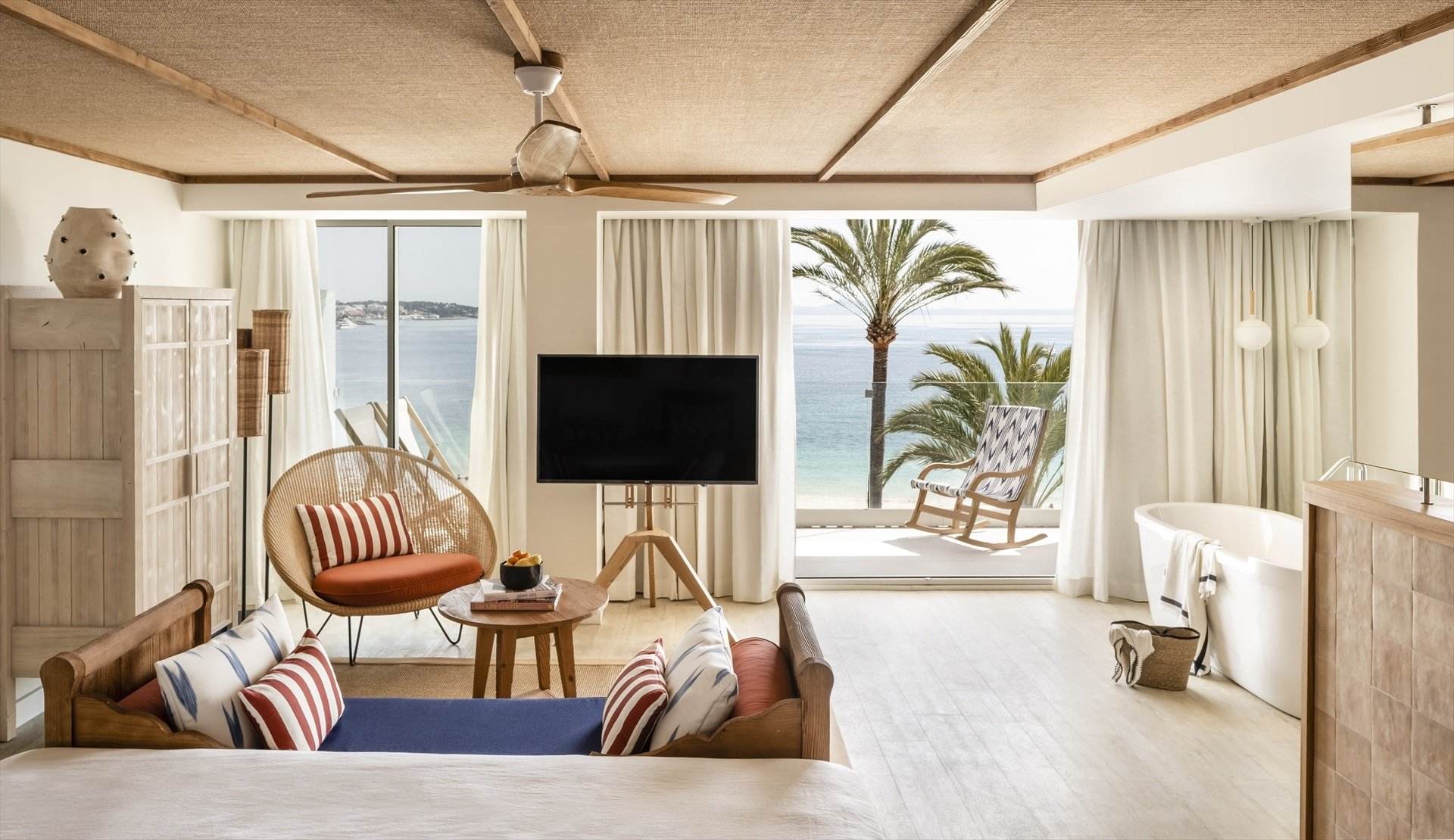 Millor que abans de la pandèmia i amb més luxe: així és el gran estiu de les hoteleres espanyoles