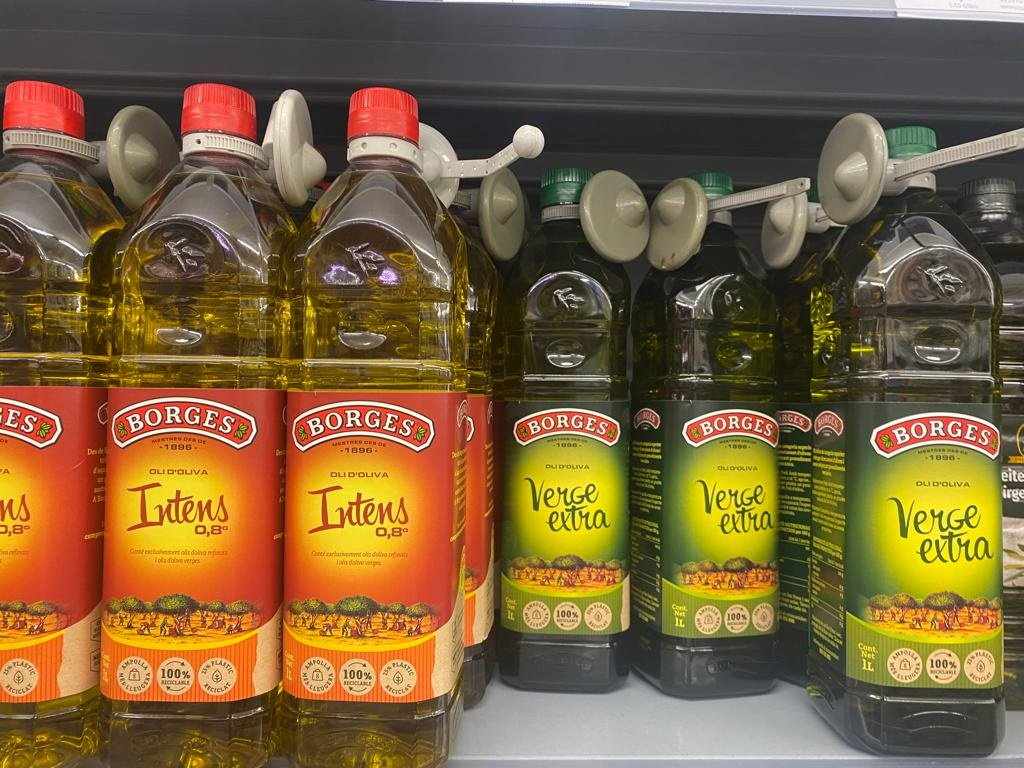 Los supermercados blindan el aceite de oliva por los robos
