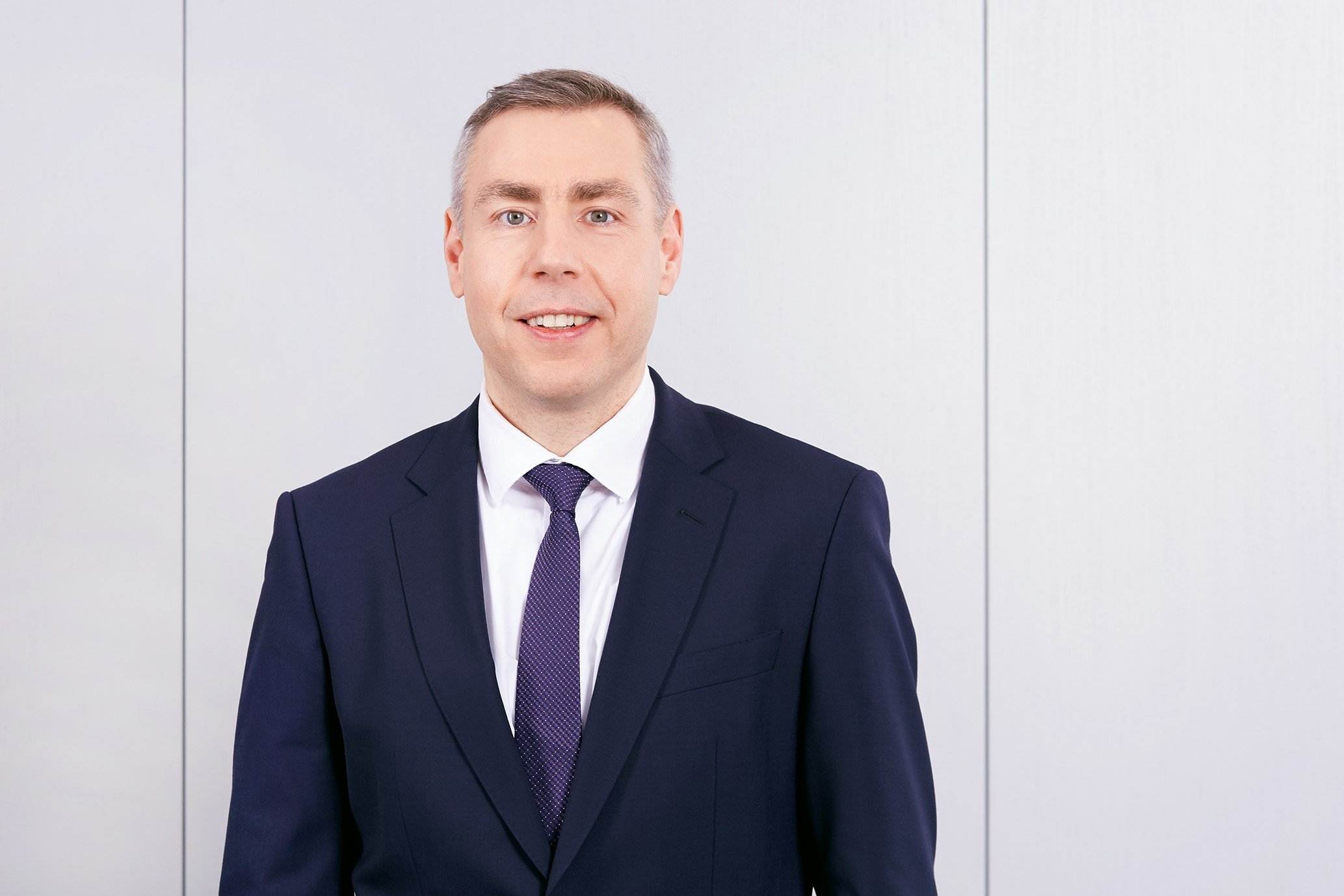 Grifols nombra a Jörg Schüttrumpf como director de innovación científica