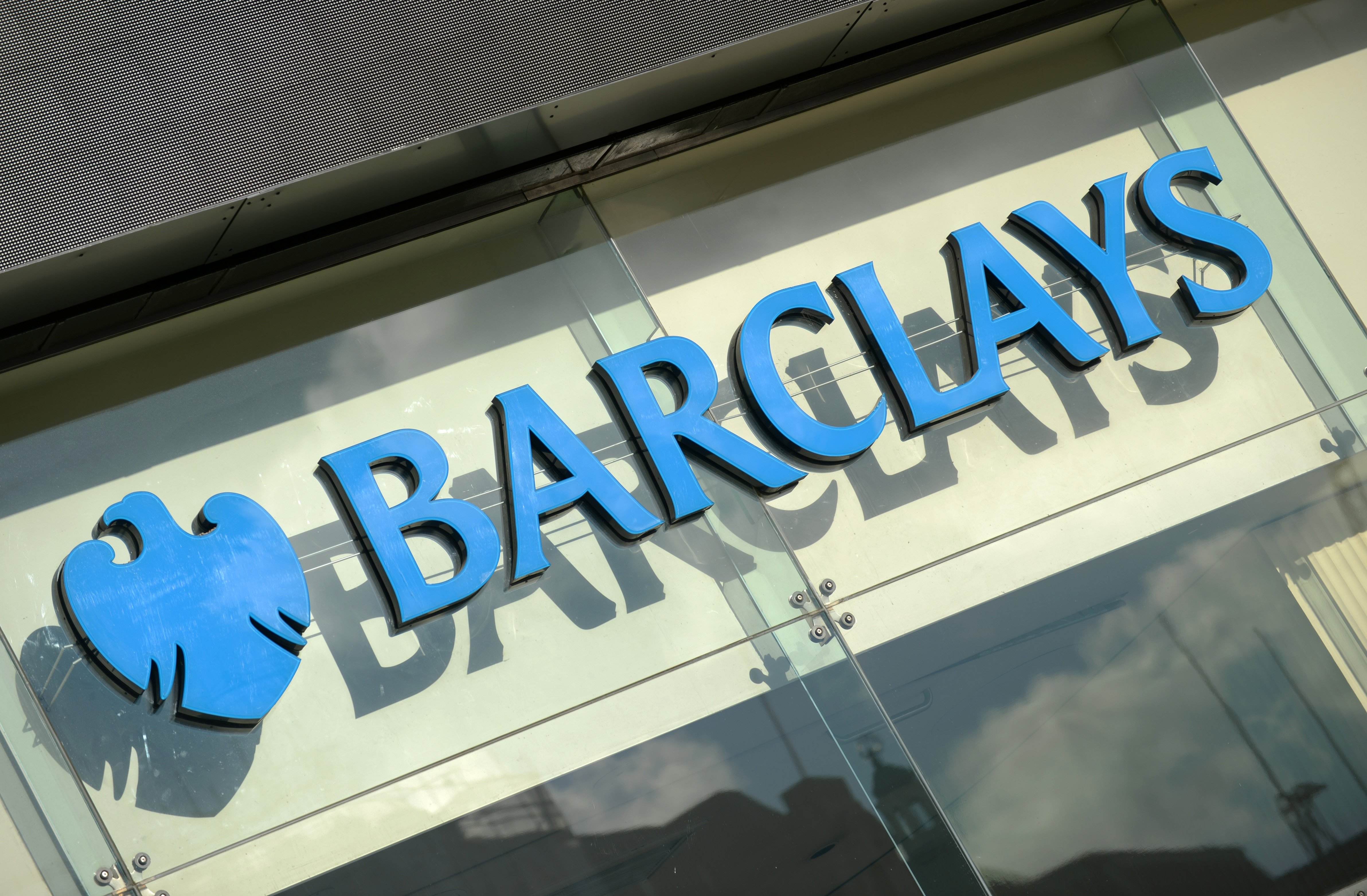 Barclays anuncia más de 400 despidos en el Reino Unido