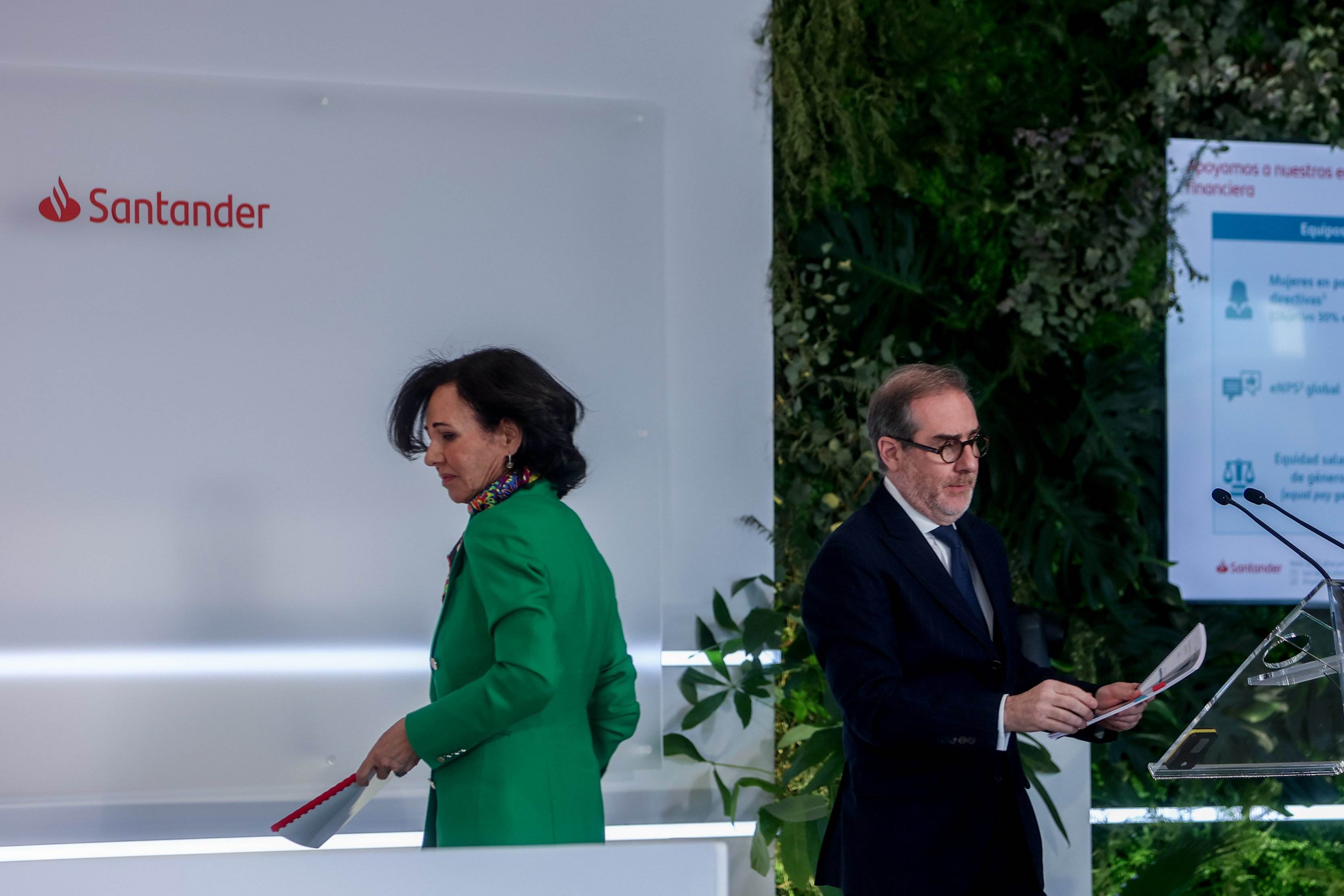 La presidenta del Santander y el consejero delegado 