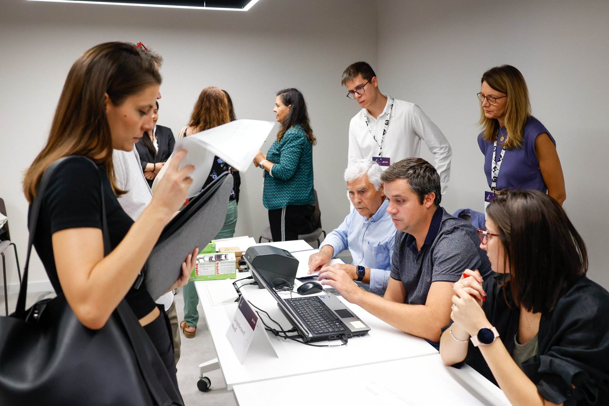Fluidez en las elecciones a la Cambra excepto por las colas de primera hora