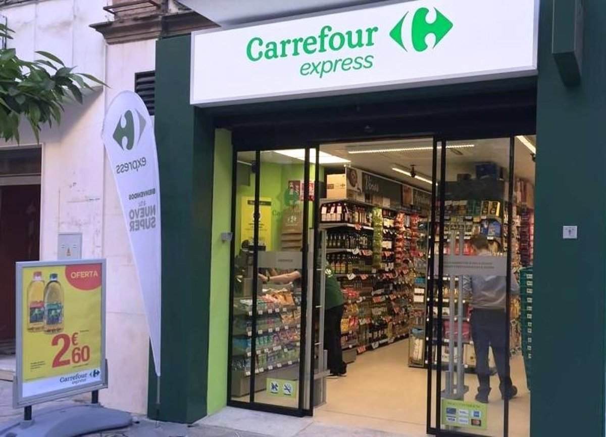 Carrefour aposta per la proximitat: 343 milions per competir amb Mercadona