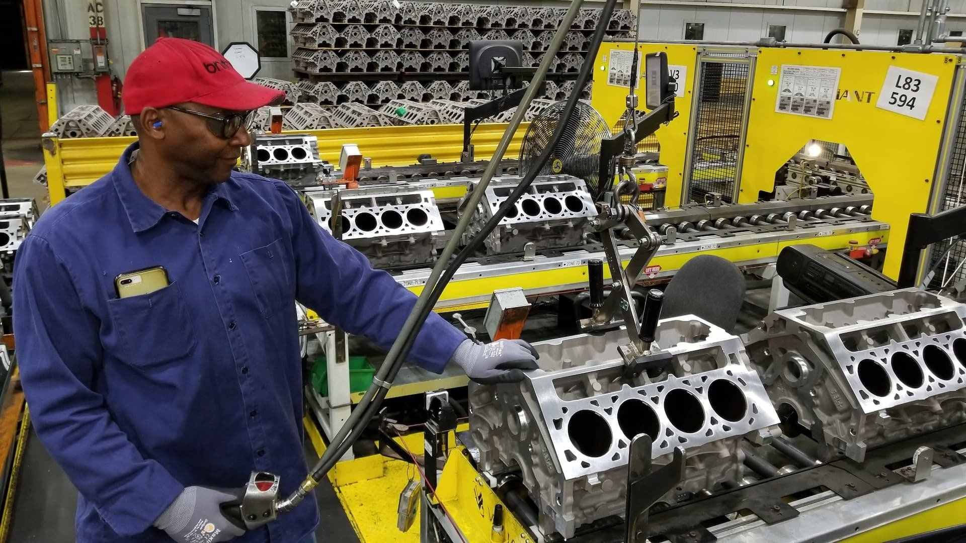 General Motors acomiada més de 2.000 treballadors per la vaga del motor als EUA