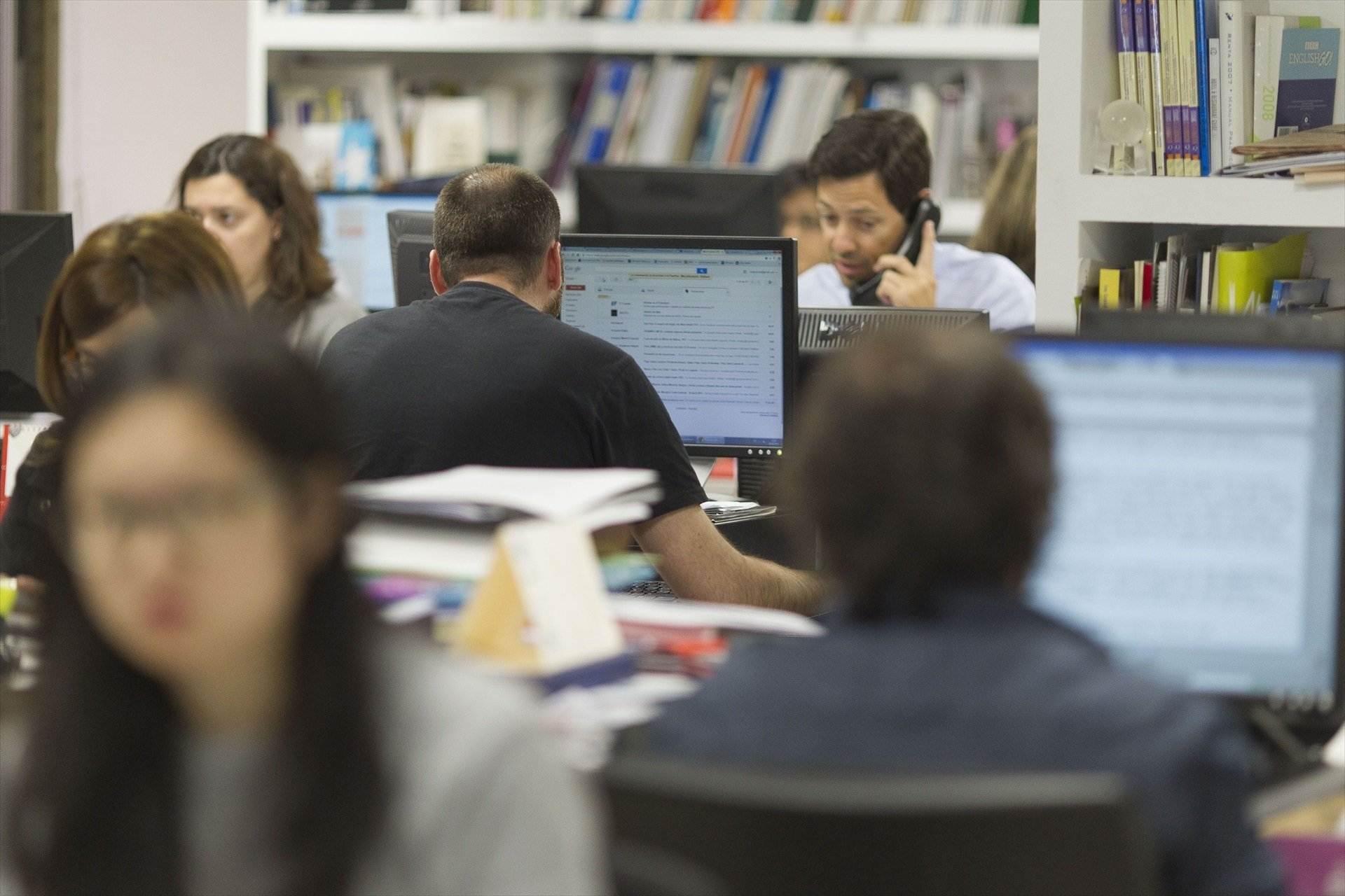 Solo 2 de cada 10 empresas reducirían la semana laboral a 4 días sin bajar sueldos