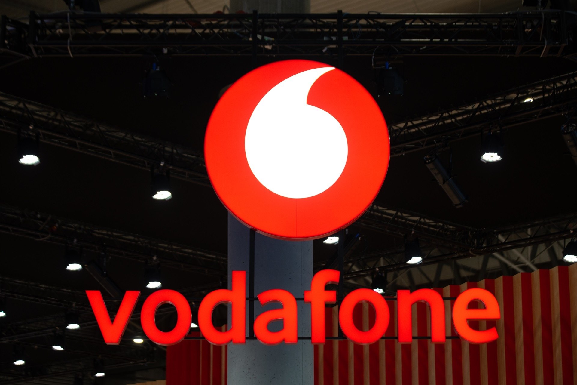 Vodafone confirma el 'sorpasso' a Orange en telefonía móvil en 2023