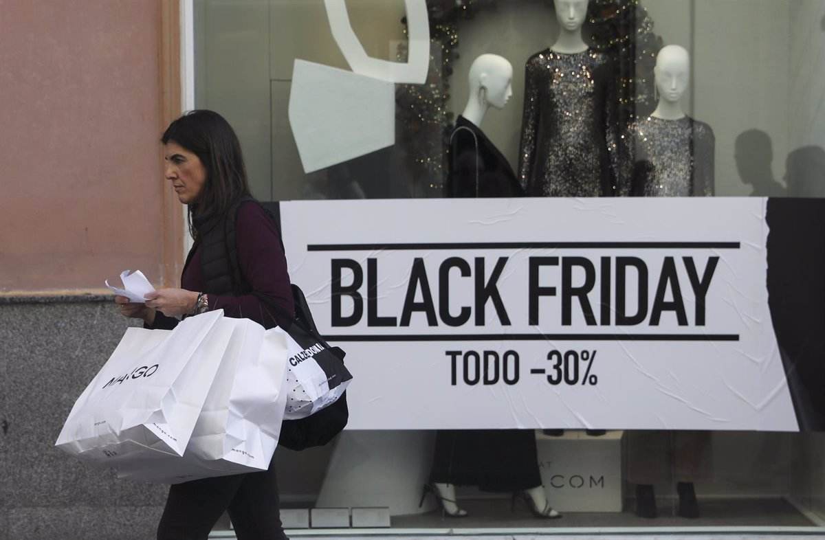 El banco que te devuelve las compras del Black Friday hasta 10.000 euros