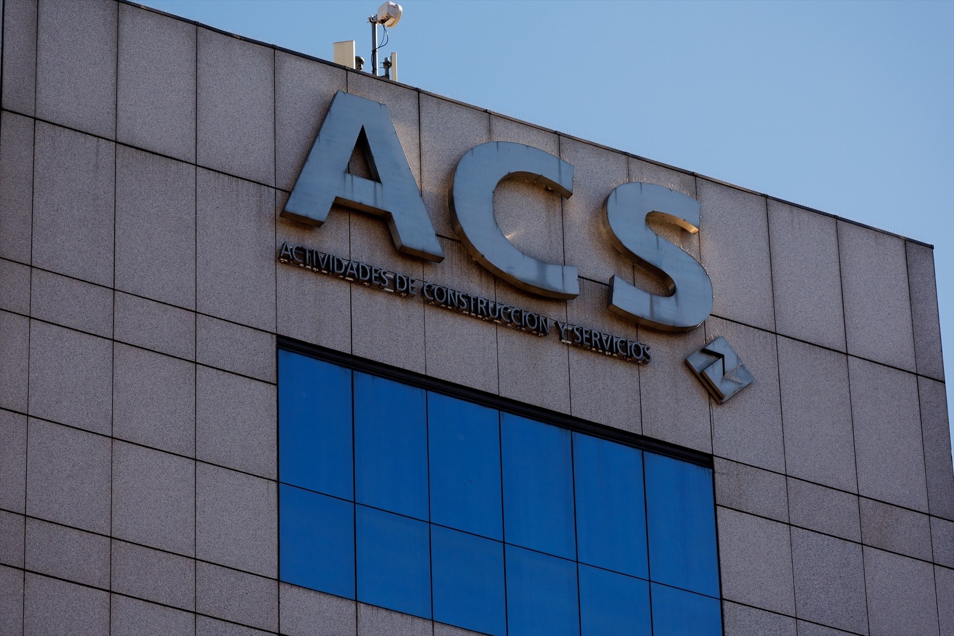 D'ACS a OHLA: les grans constructores disparen un 55% el seu benefici el 2023