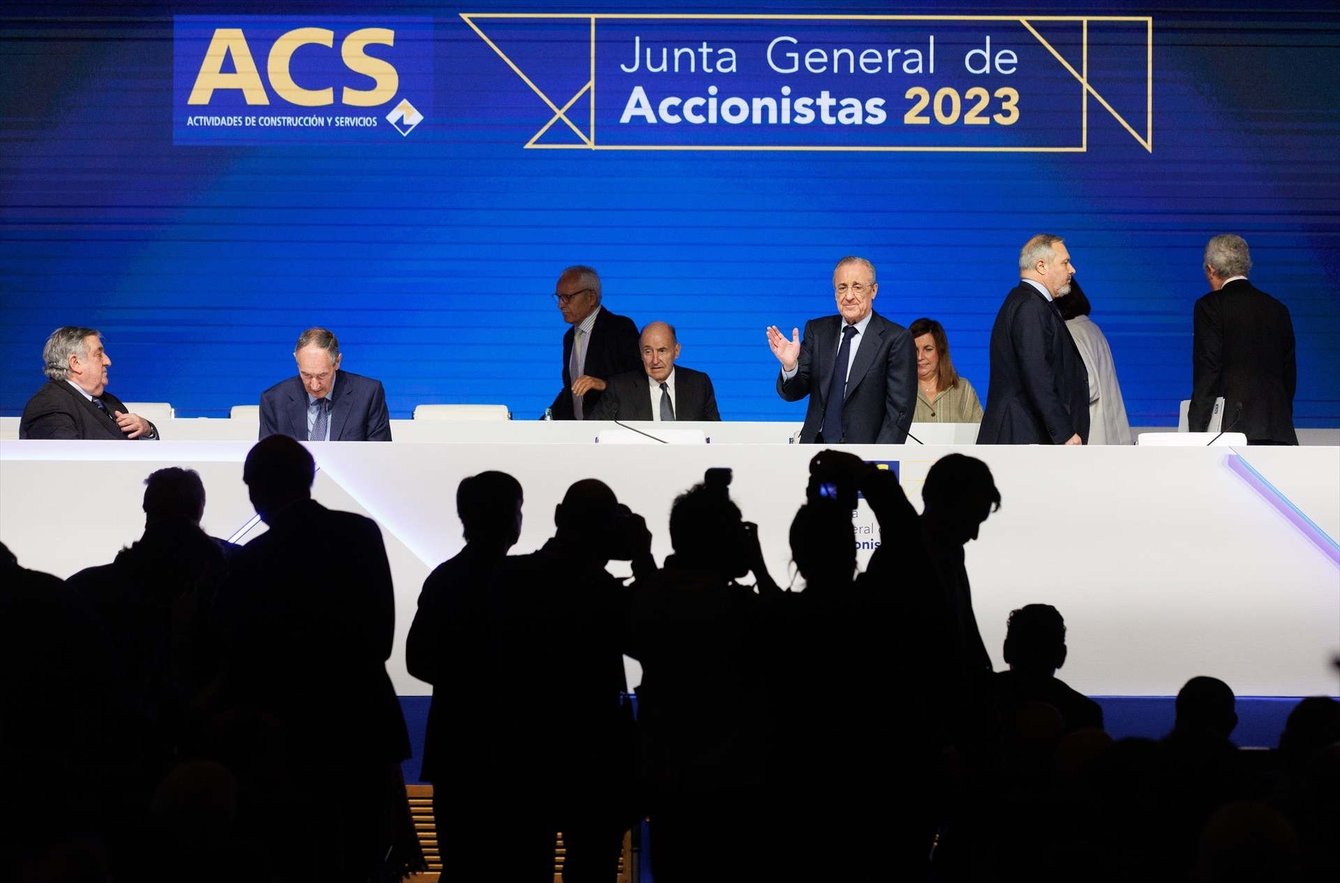 ACS dispara els seus beneficis un 20% i assoleix els 576 milions aixecada per Abertis i la construcció