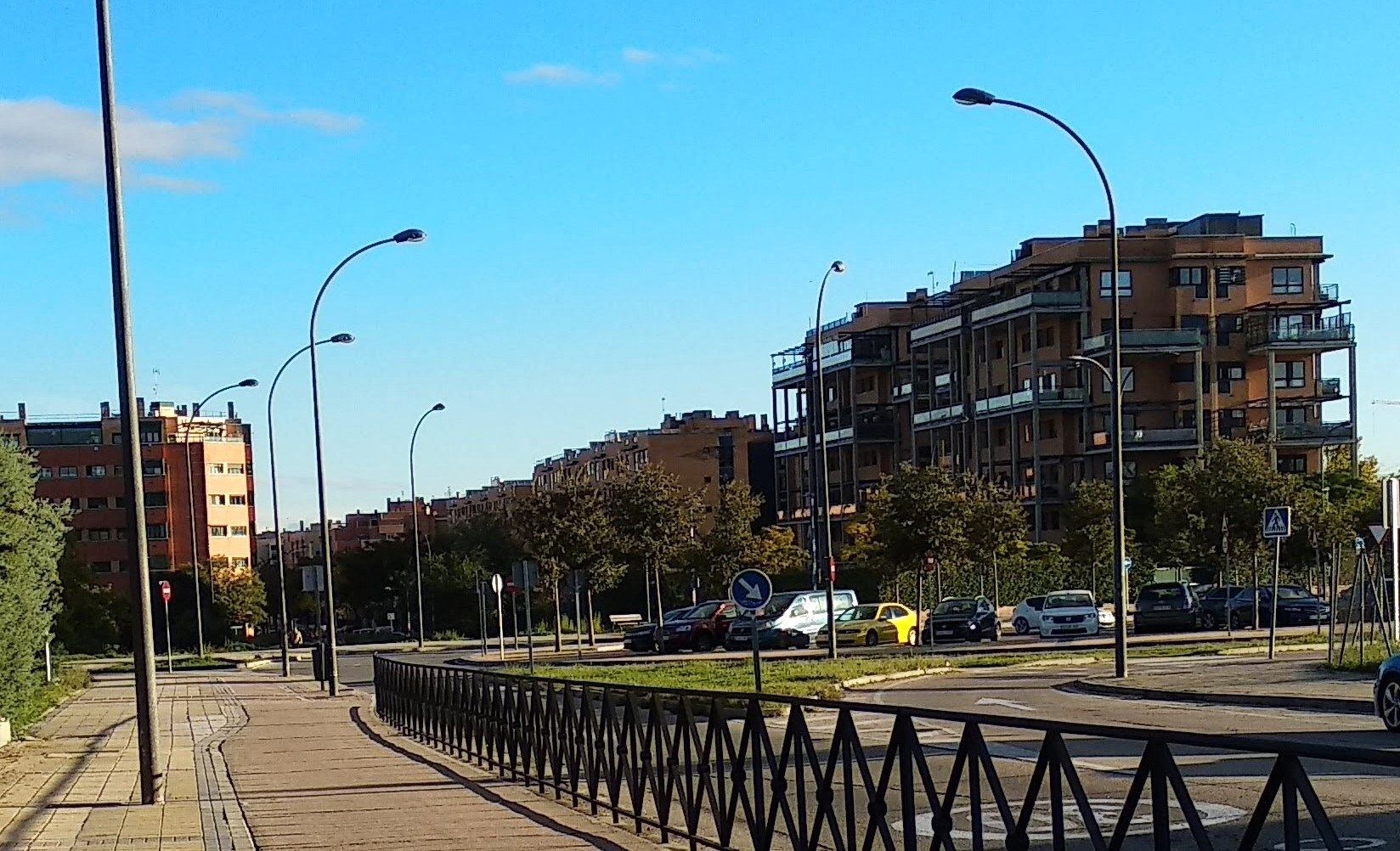 La compravenda d'habitatges cau un 24% al setembre, el descens més gran en tres anys