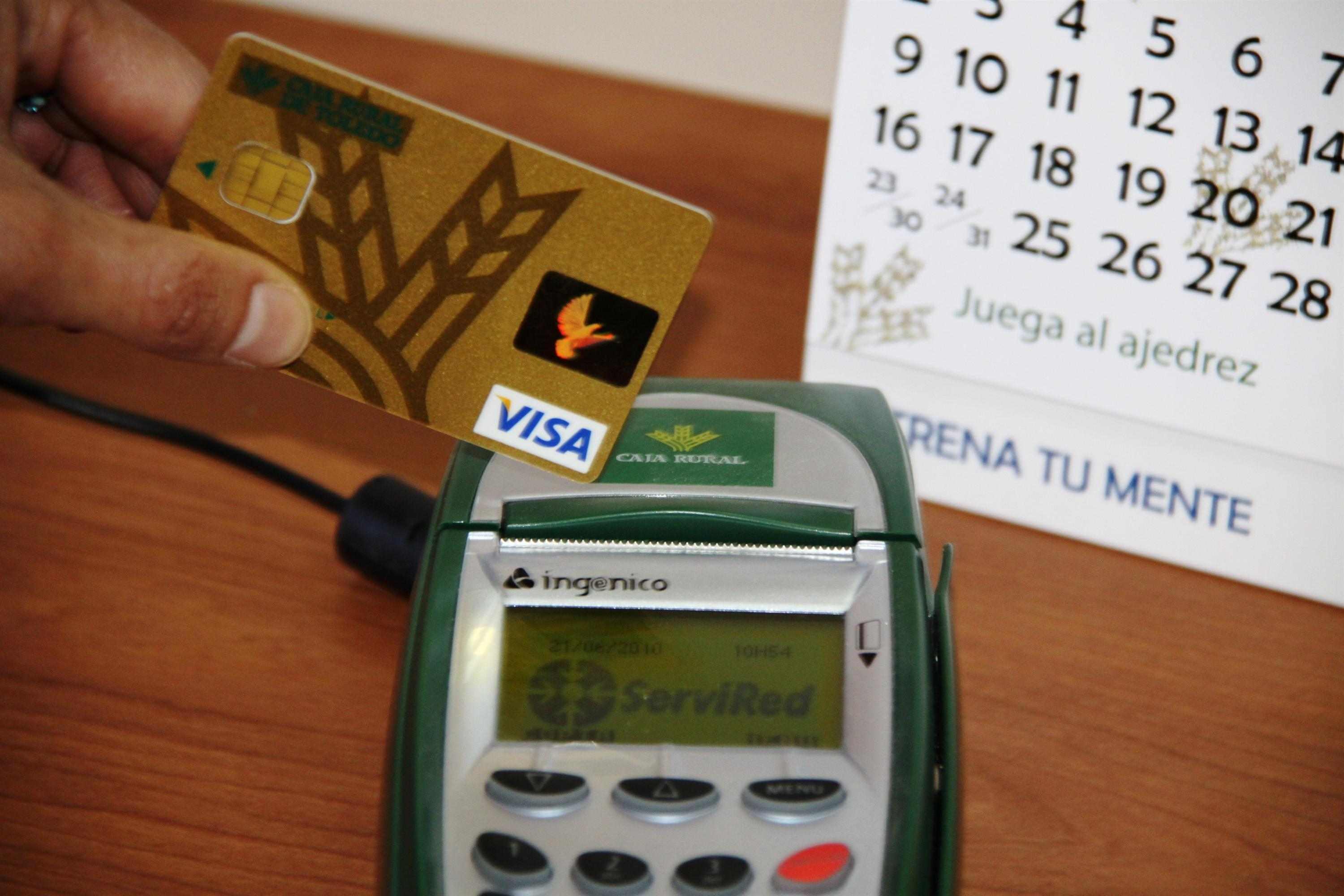 Los TPV y Bizum sufren una caída que deja bloqueados a cientos de comercios en España