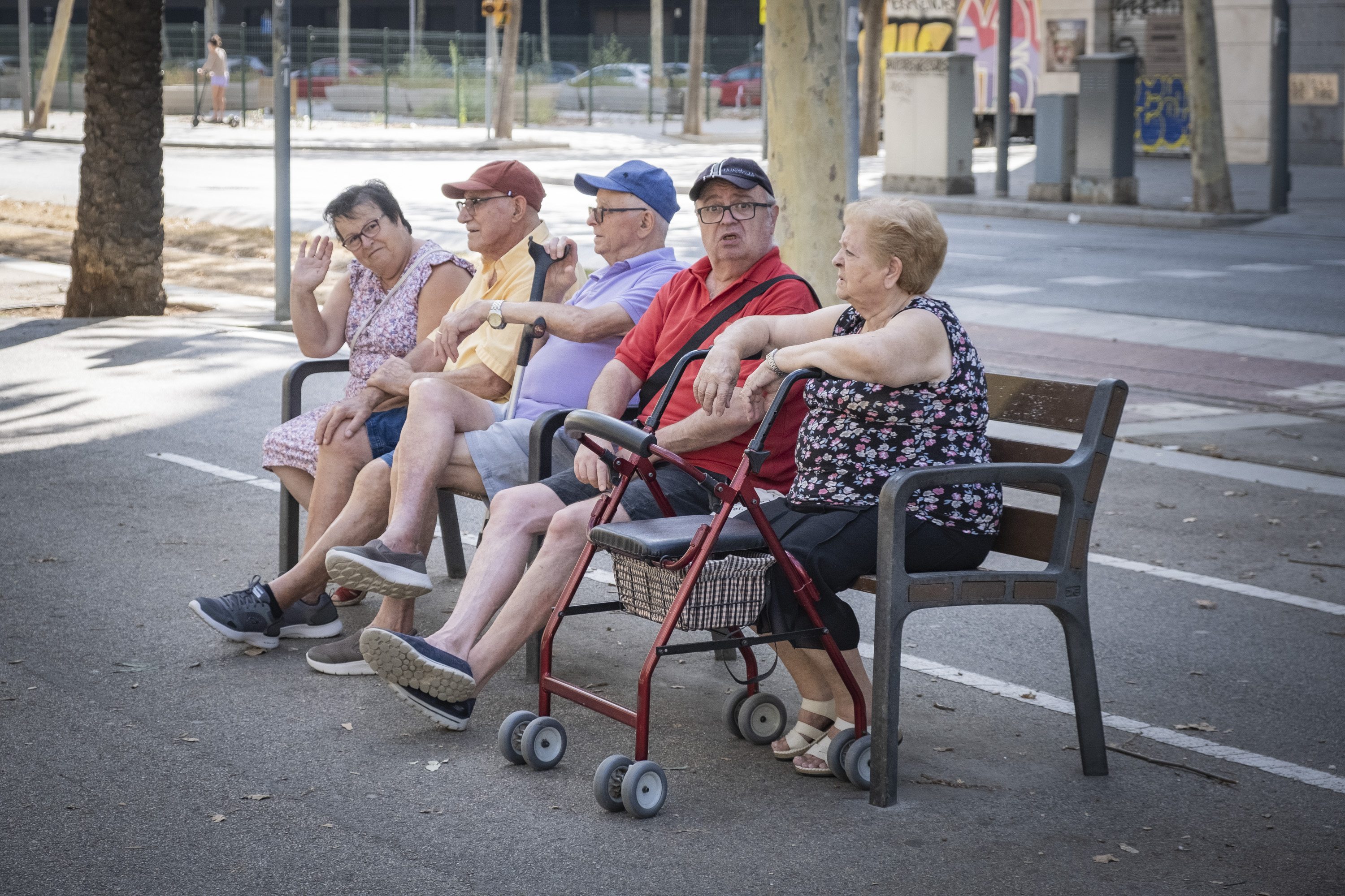 Quan cobren els pensionistes i jubilats la paga extra de Nadal 2024? Les dates segons el banc