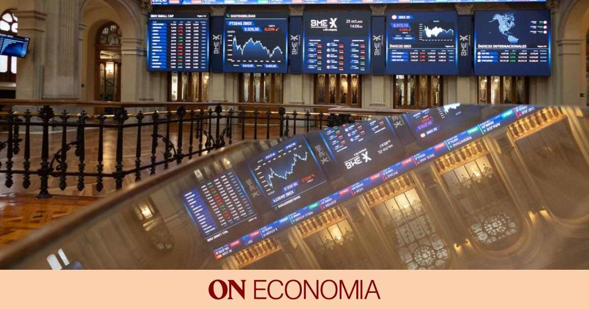IBEX 35 index falls 0.38% at open, struggles to hold 10,000 points