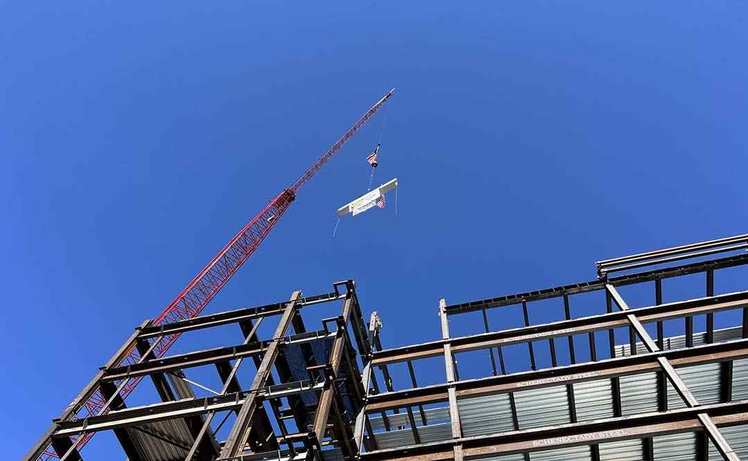 Turner, filial d'ACS, culmina la primera torre del Centre de Neurociències de Yale de 430 milions