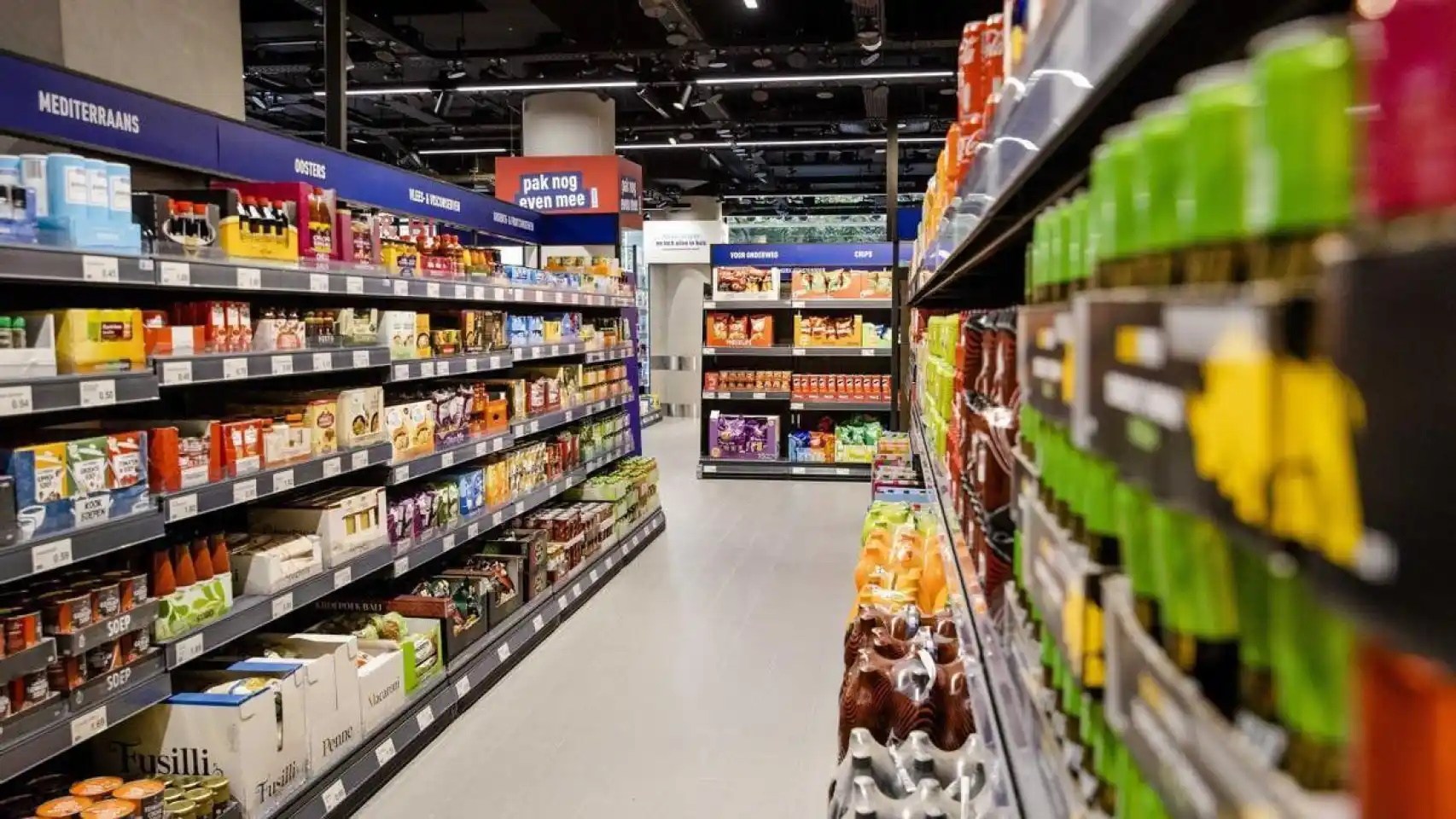UGT convoca huelga en los supermercados de Madrid los días 23, 24, 30 y 31 de diciembre