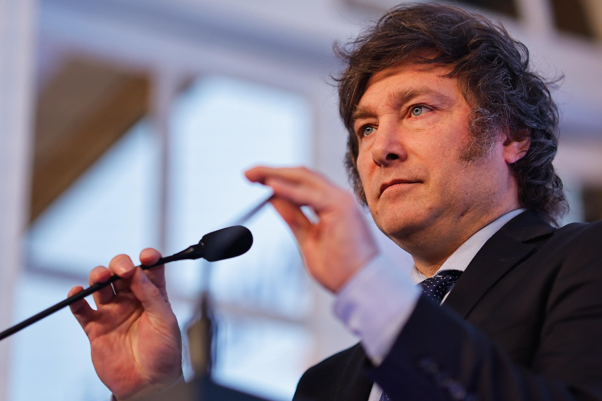 Aquestes són les mesures de xoc anunciades per Milei per parar la crisi econòmica a l'Argentina