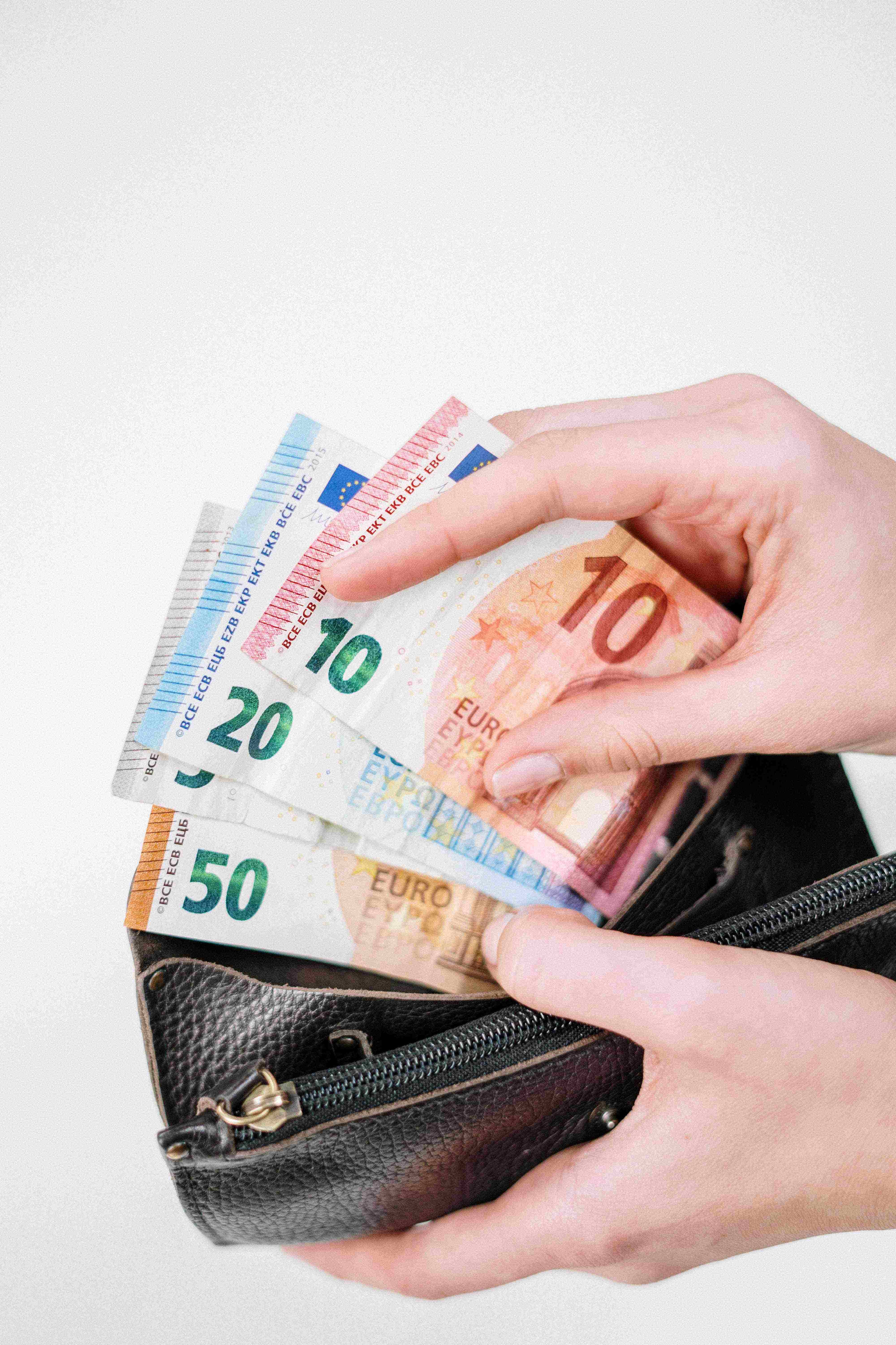 Solo 3 CCAA superan en 2022 el PIB per cápita comunitario, 2 menos que en 2018