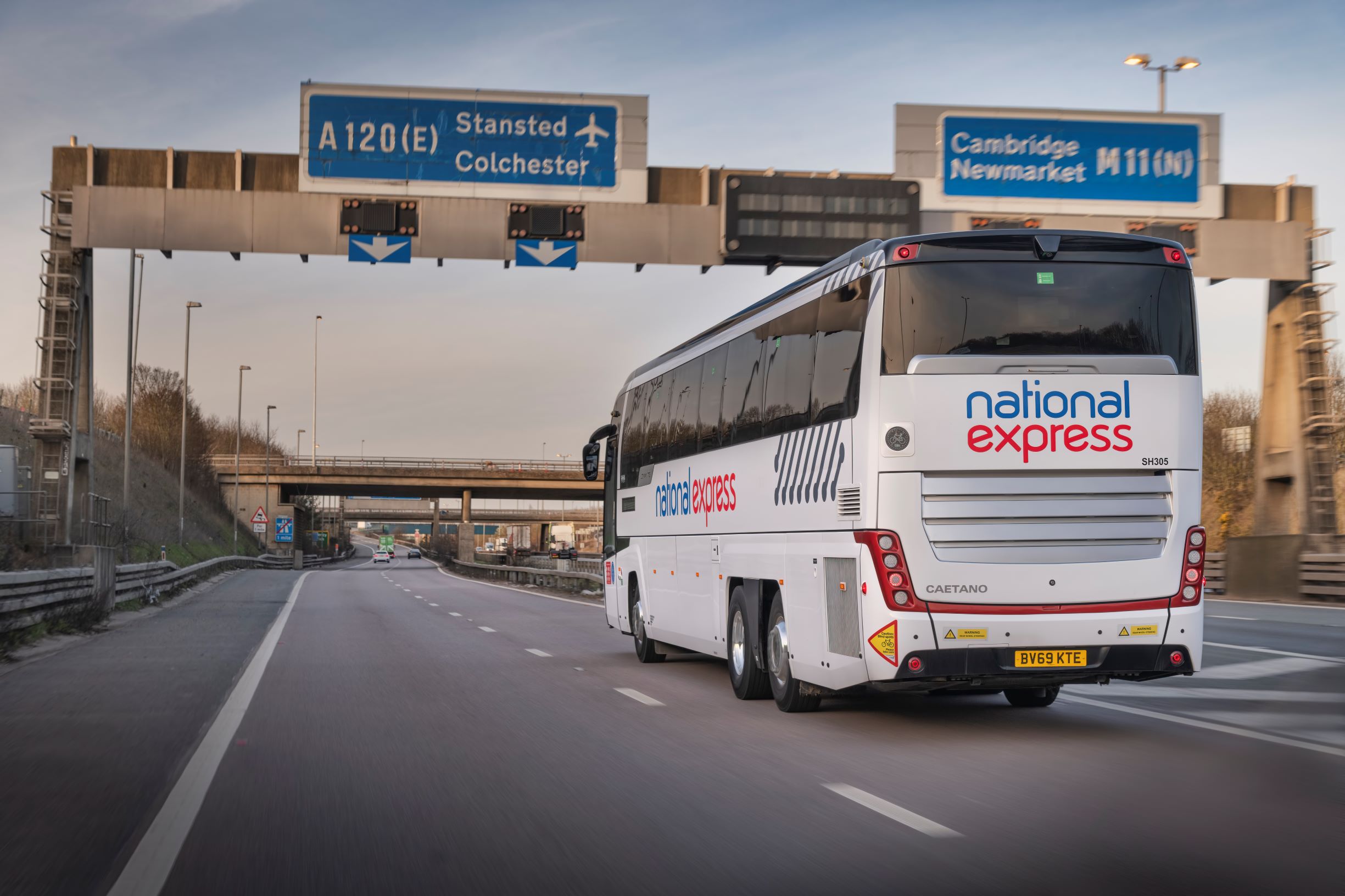 autobus de Mobico national express 