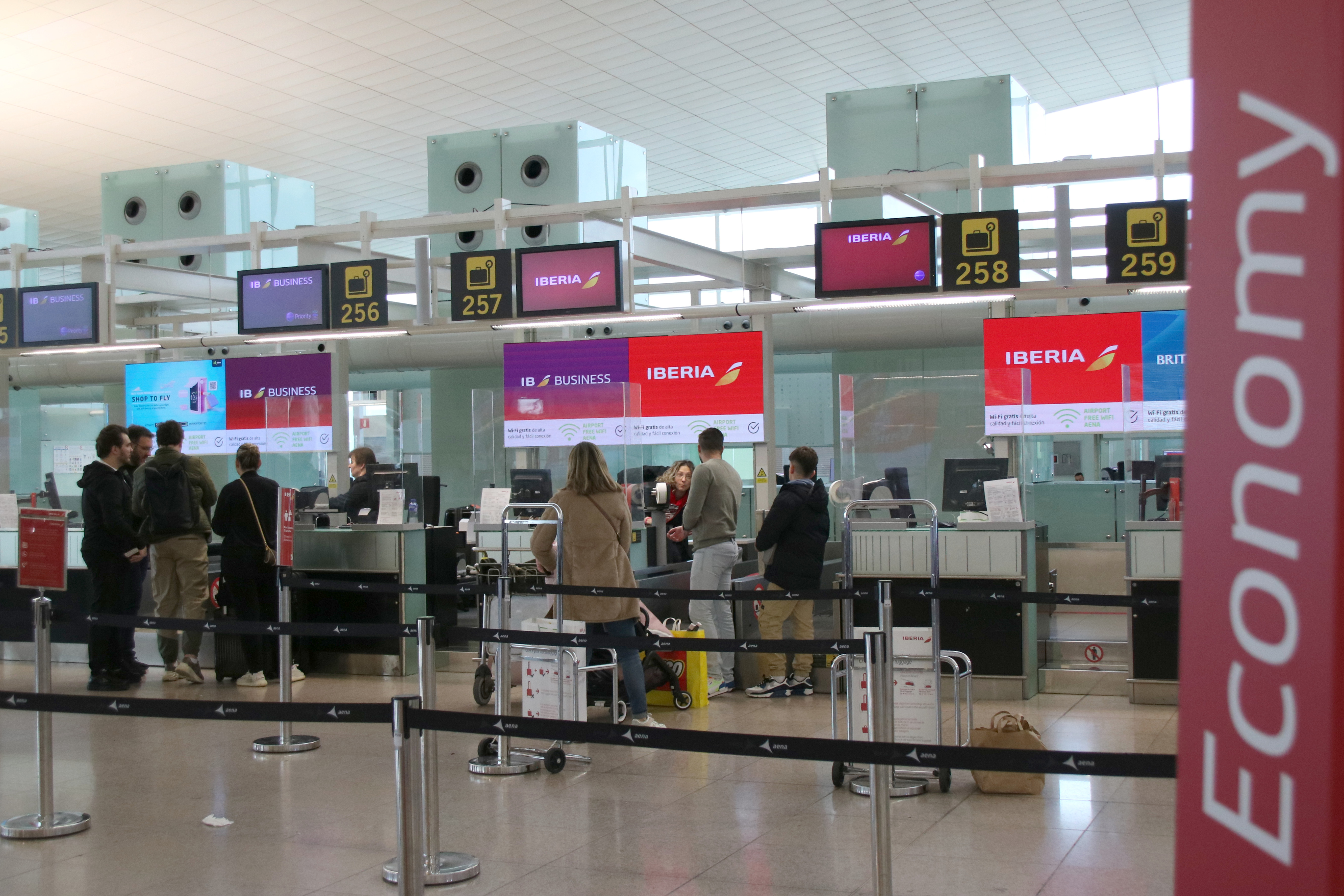 La huelga de handling arranca con normalidad en su tercer día con 539 vuelos programados