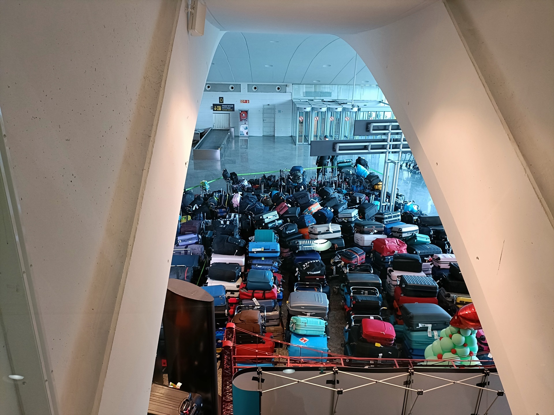 Els sindicats amenacen amb "vagues més agressives" en el handling d'Iberia