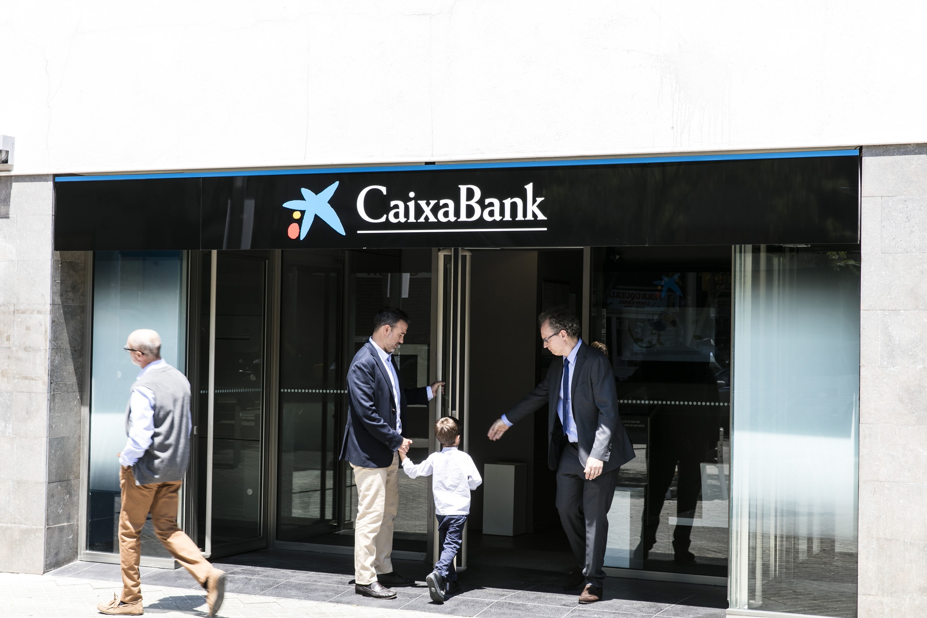 Una oficina de CaixaBank