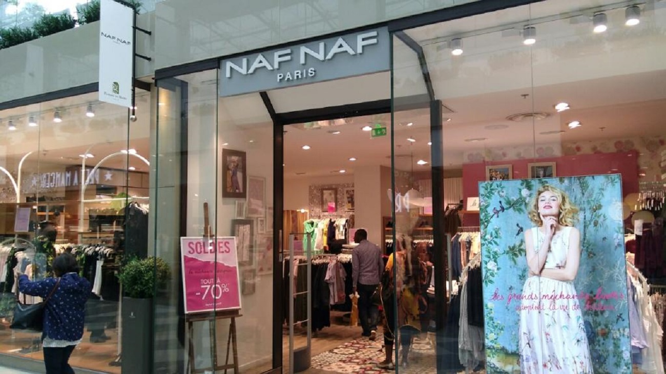 La roba de Naf Naf, a punt de desaparèixer? El declivi de la moda francesa