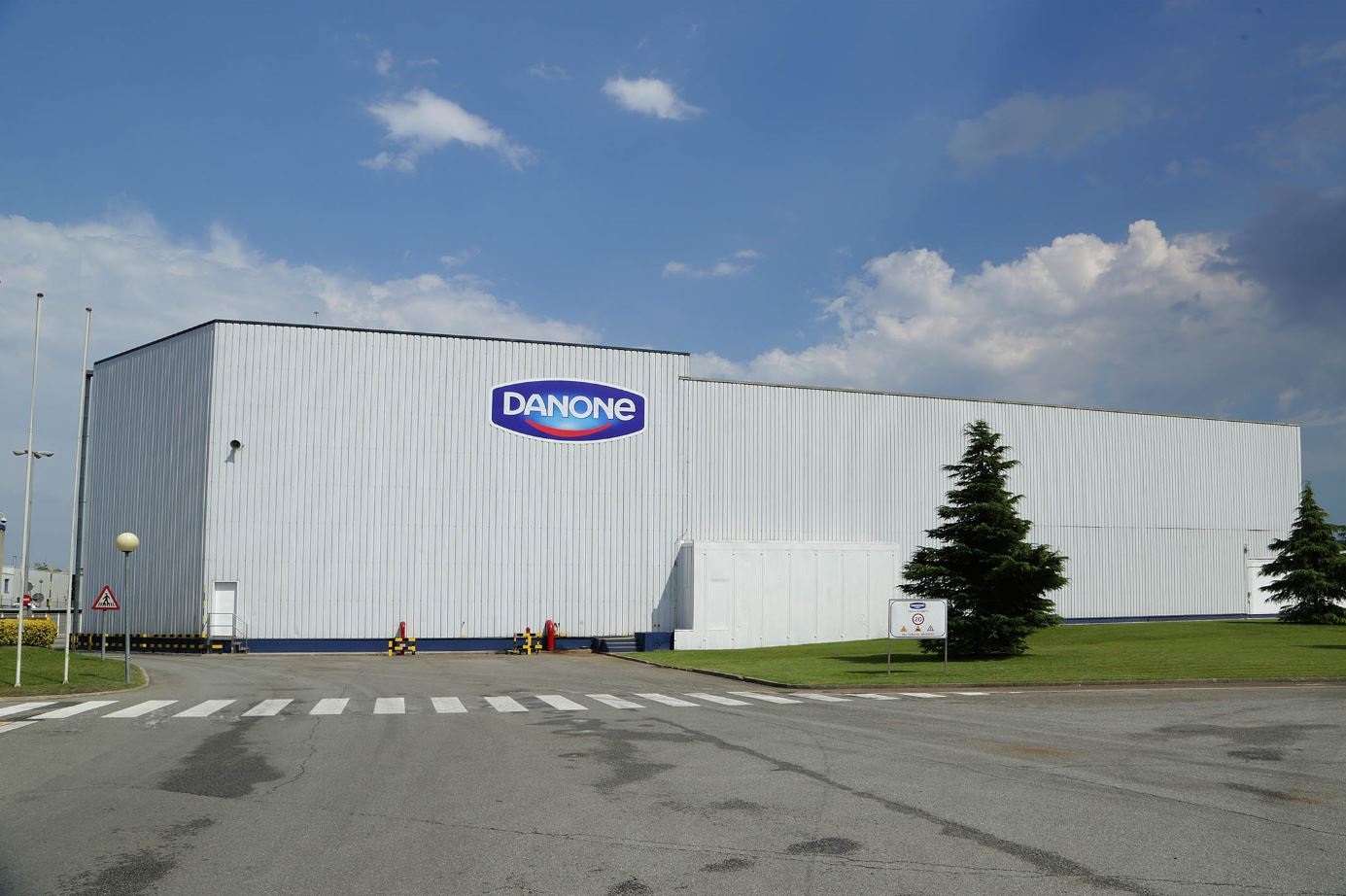 Danone anuncia el tancament de la seva fàbrica a Parets del Vallès per la caiguda de vendes