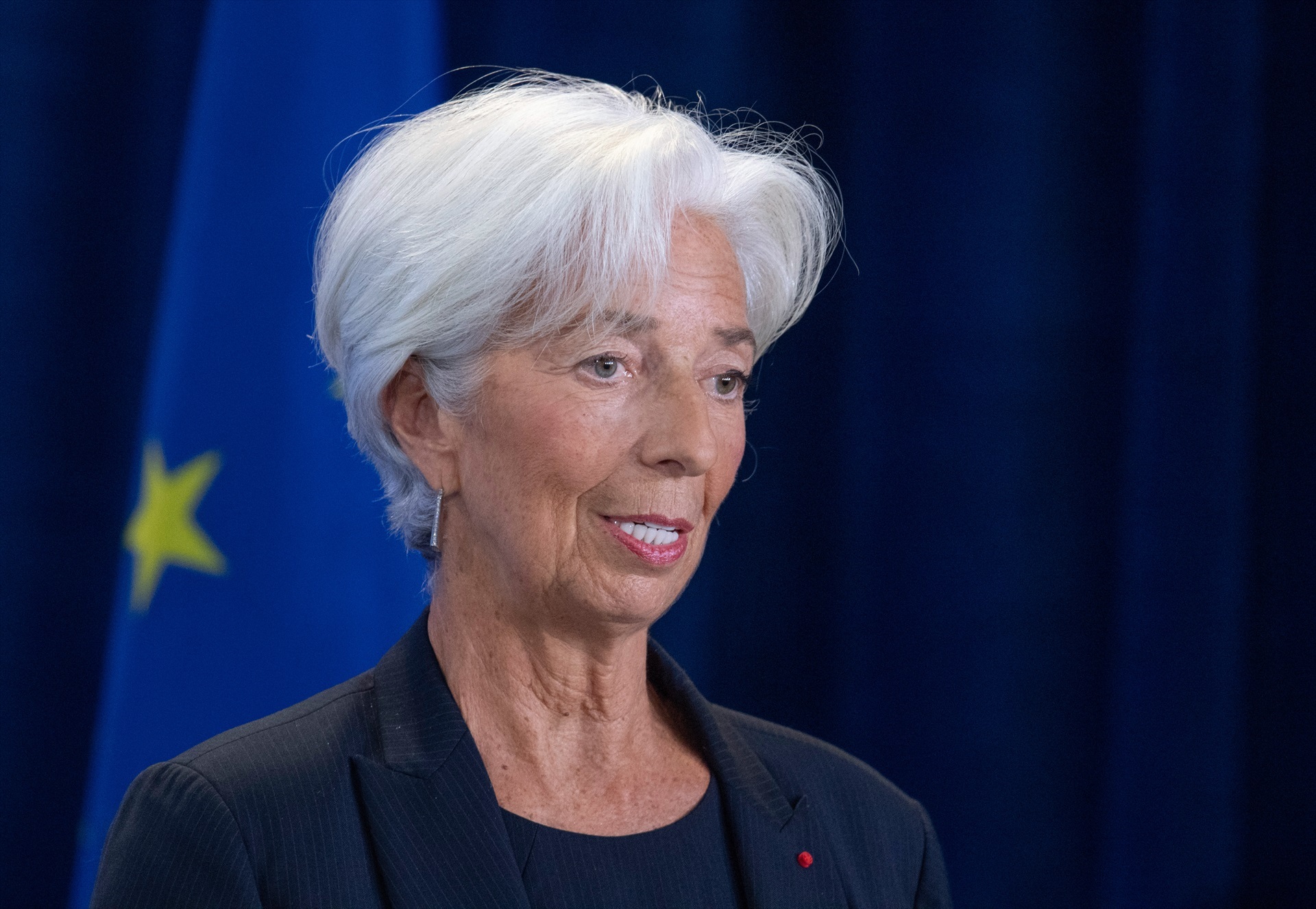 Lagarde ve "probable" que el Banco Central Europeo baje los tipos de interés en verano
