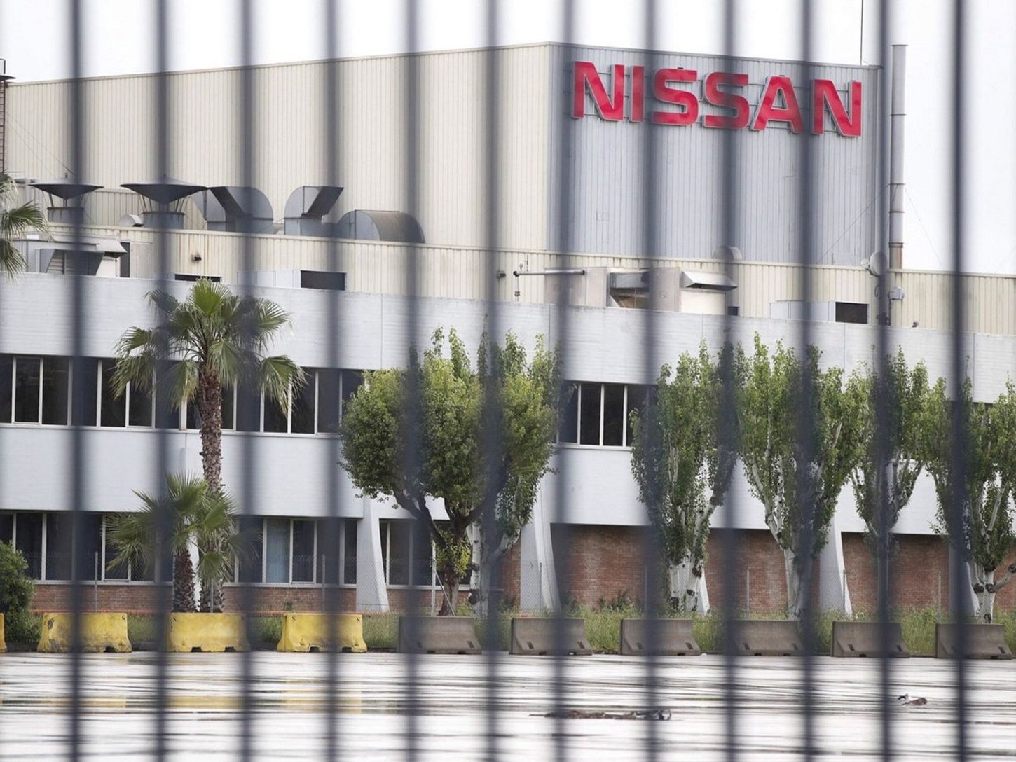Los exempleados de Nissan empiezan una nueva etapa con contratos de formación de 1.575 euros al mes