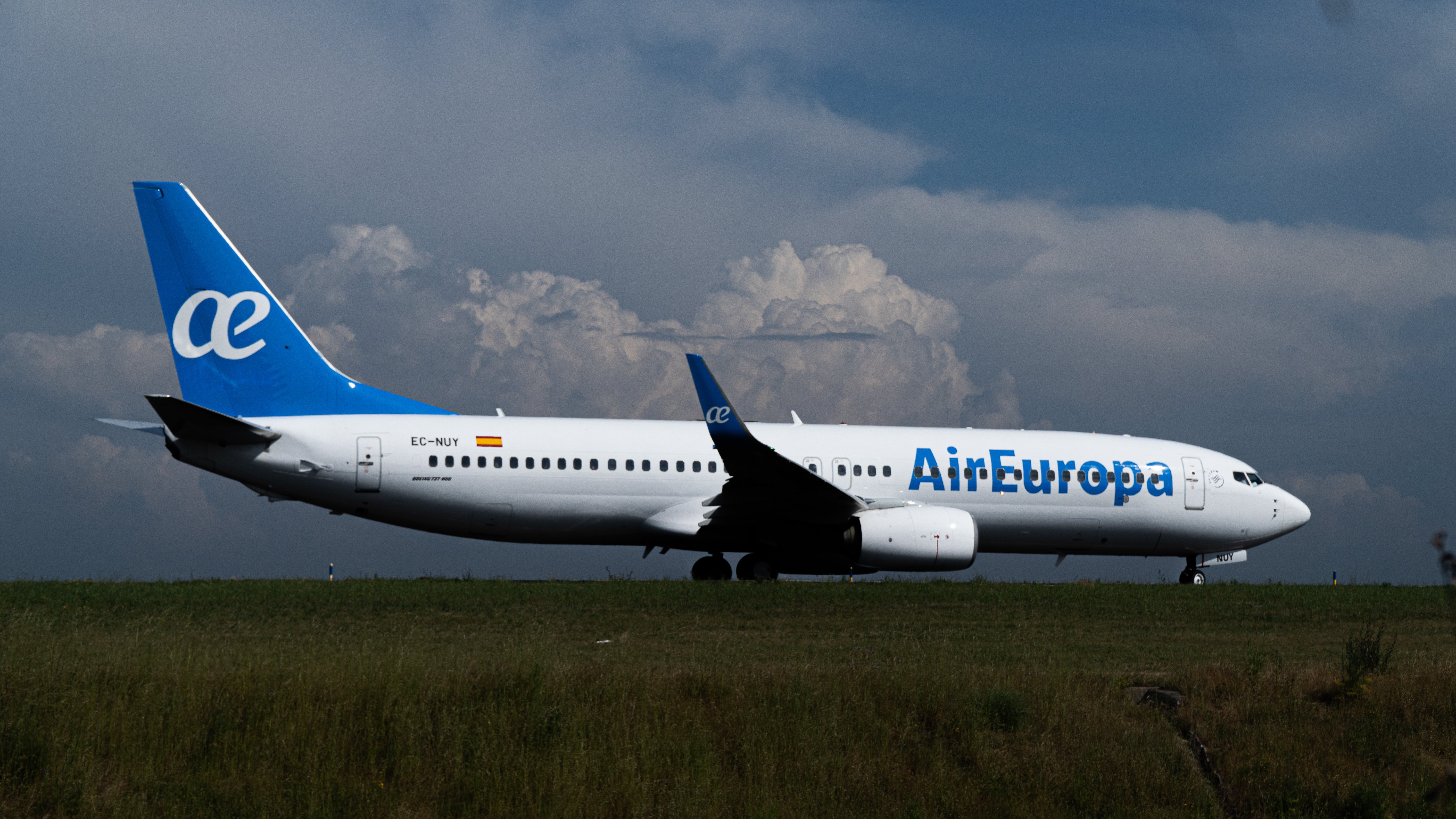 EuropaPress 5554710 avion compania air europa llegada aeropuerto alvedro noviembre 2023 coruna