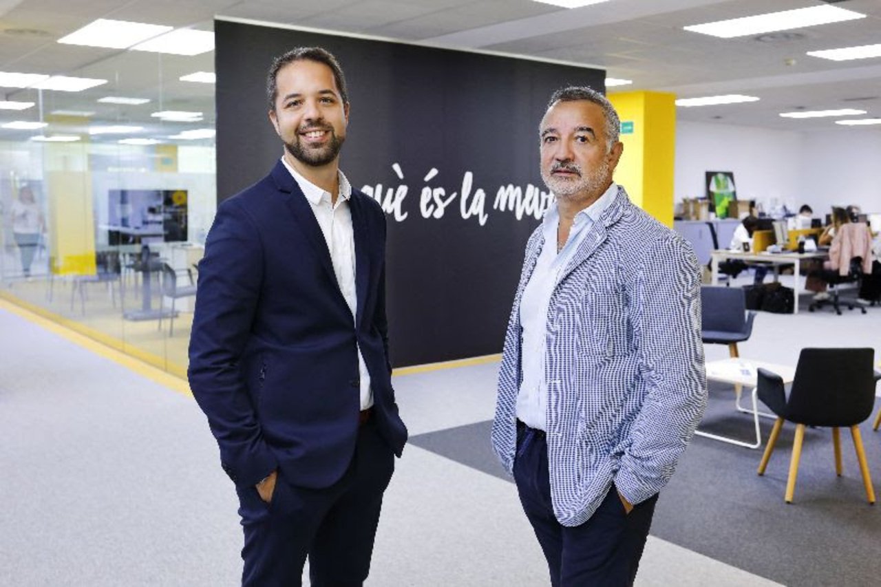 Parlem tanca el negoci de renovables i intensifica la compra d'operadores locals