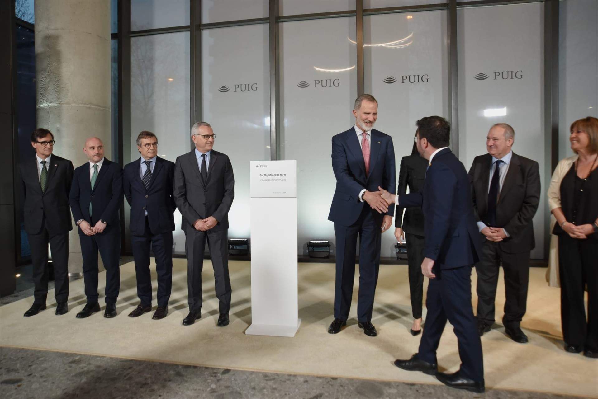 Puig inaugura su segunda torre en Barcelona con la presencia de los Reyes, Pere Aragonès y Hereu